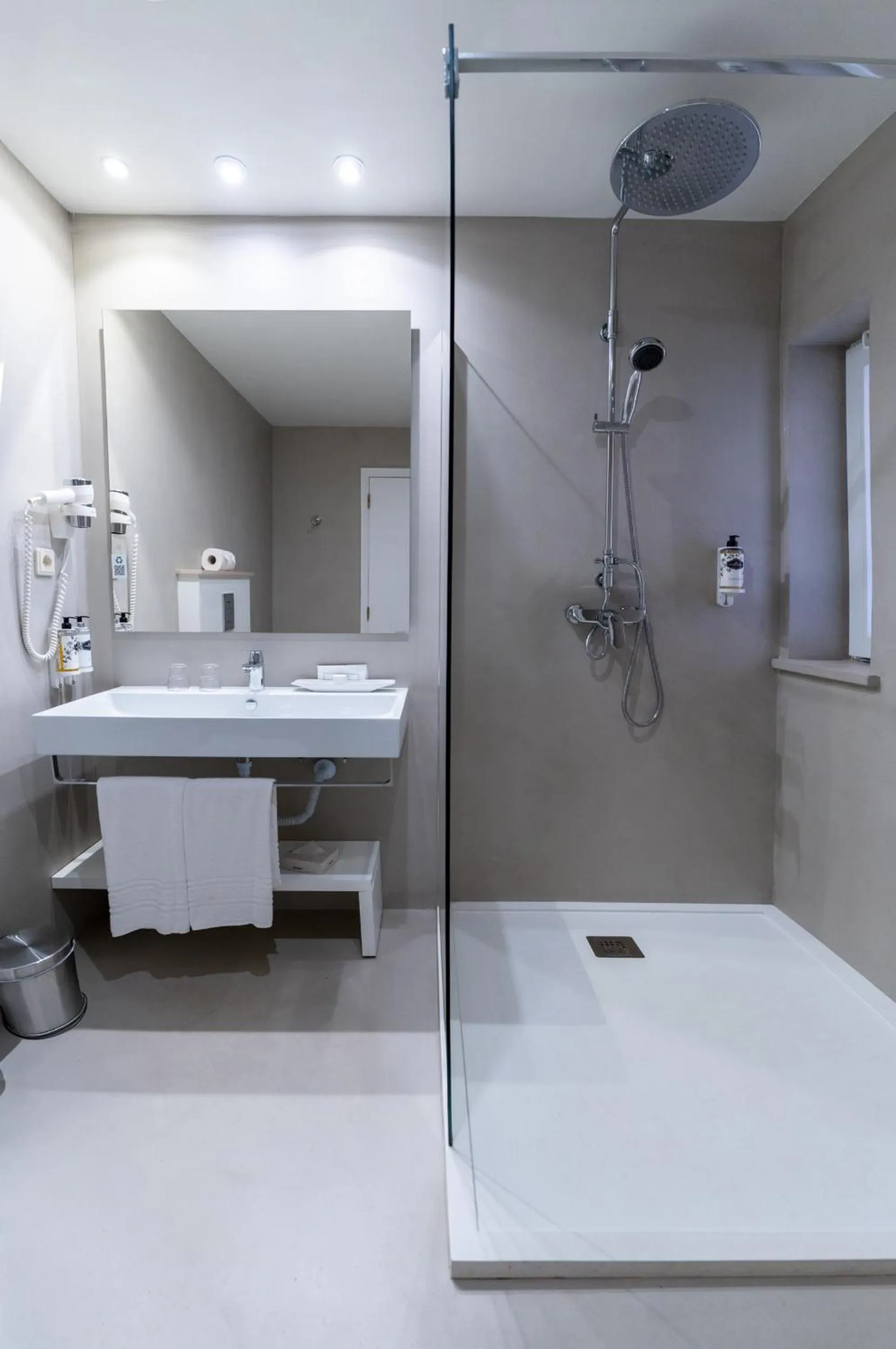 Bathroom in Costa d'Oiro Ambiance Village