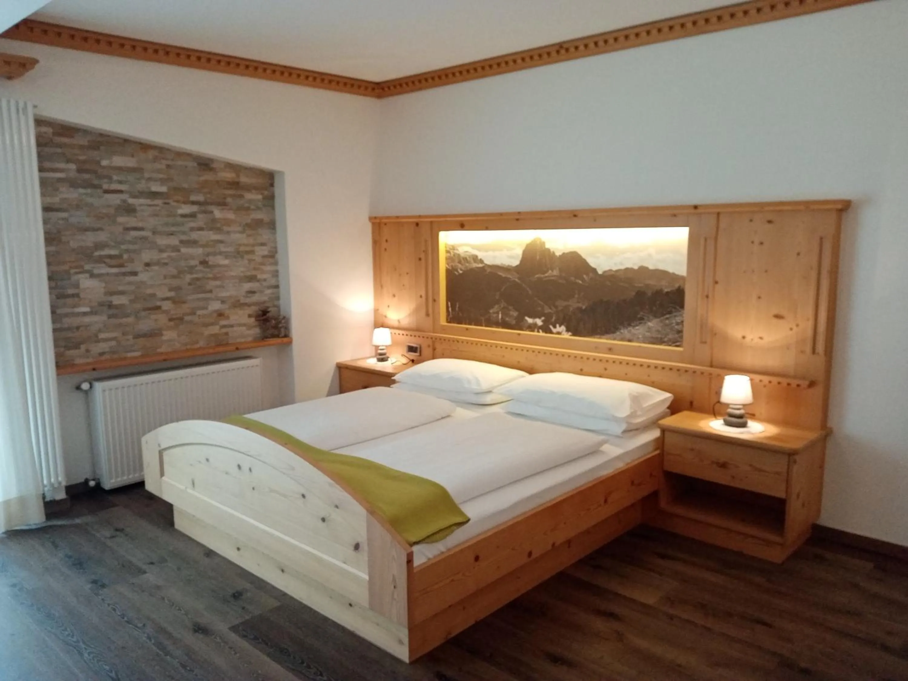 Photo of the whole room, Bed in Hotel Garni Walter