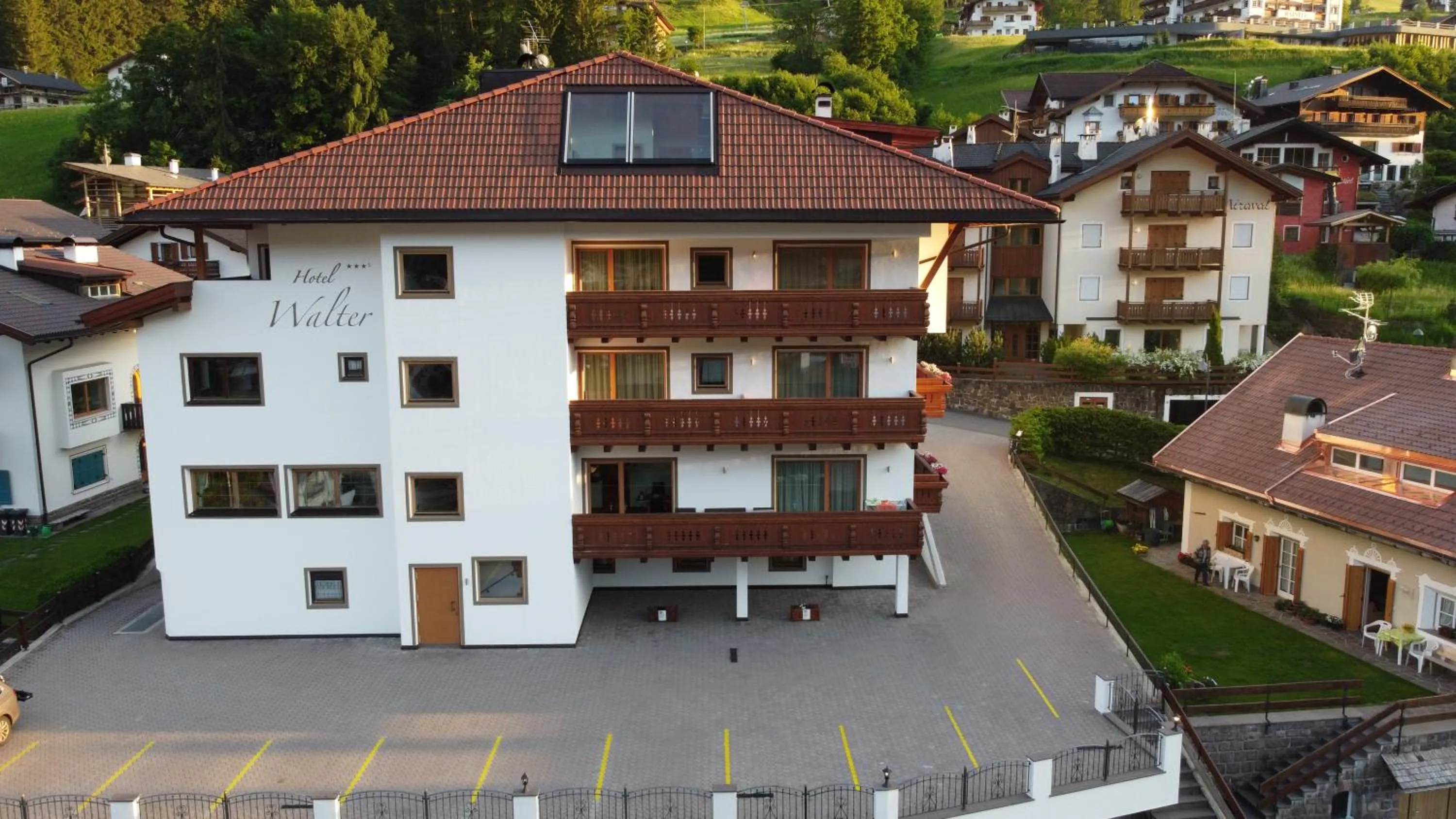 Bird's eye view in Hotel Garni Walter