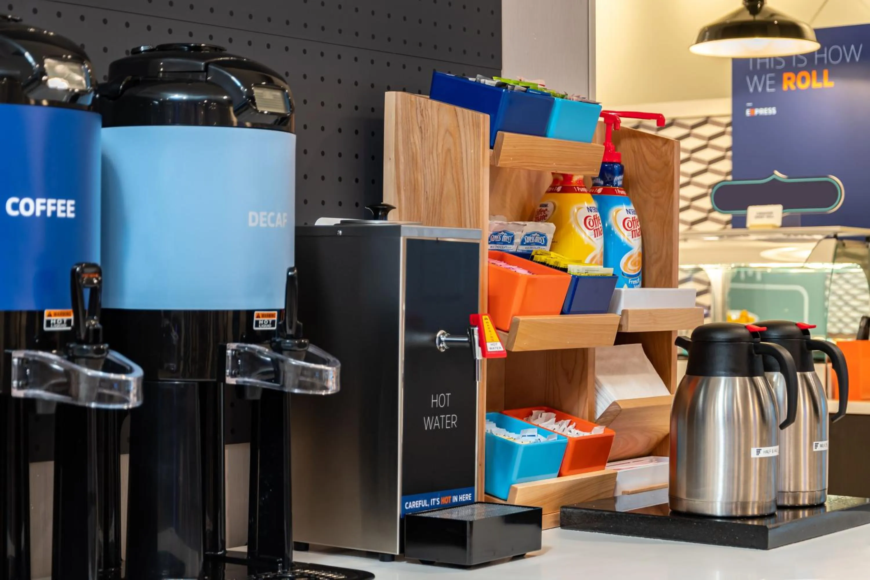 Coffee/tea facilities in Holiday Inn Express & Suites Orlando- Lake Buena Vista by IHG