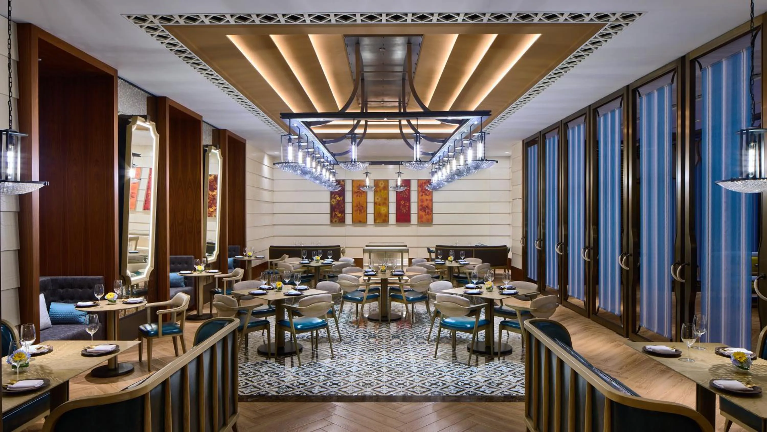 Restaurant/places to eat in InterContinental Hefei by IHG