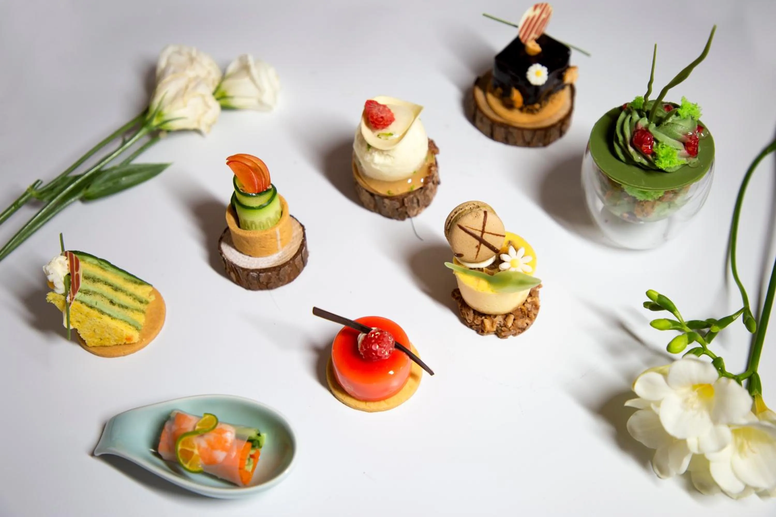 Lounge or bar in InterContinental Hefei by IHG