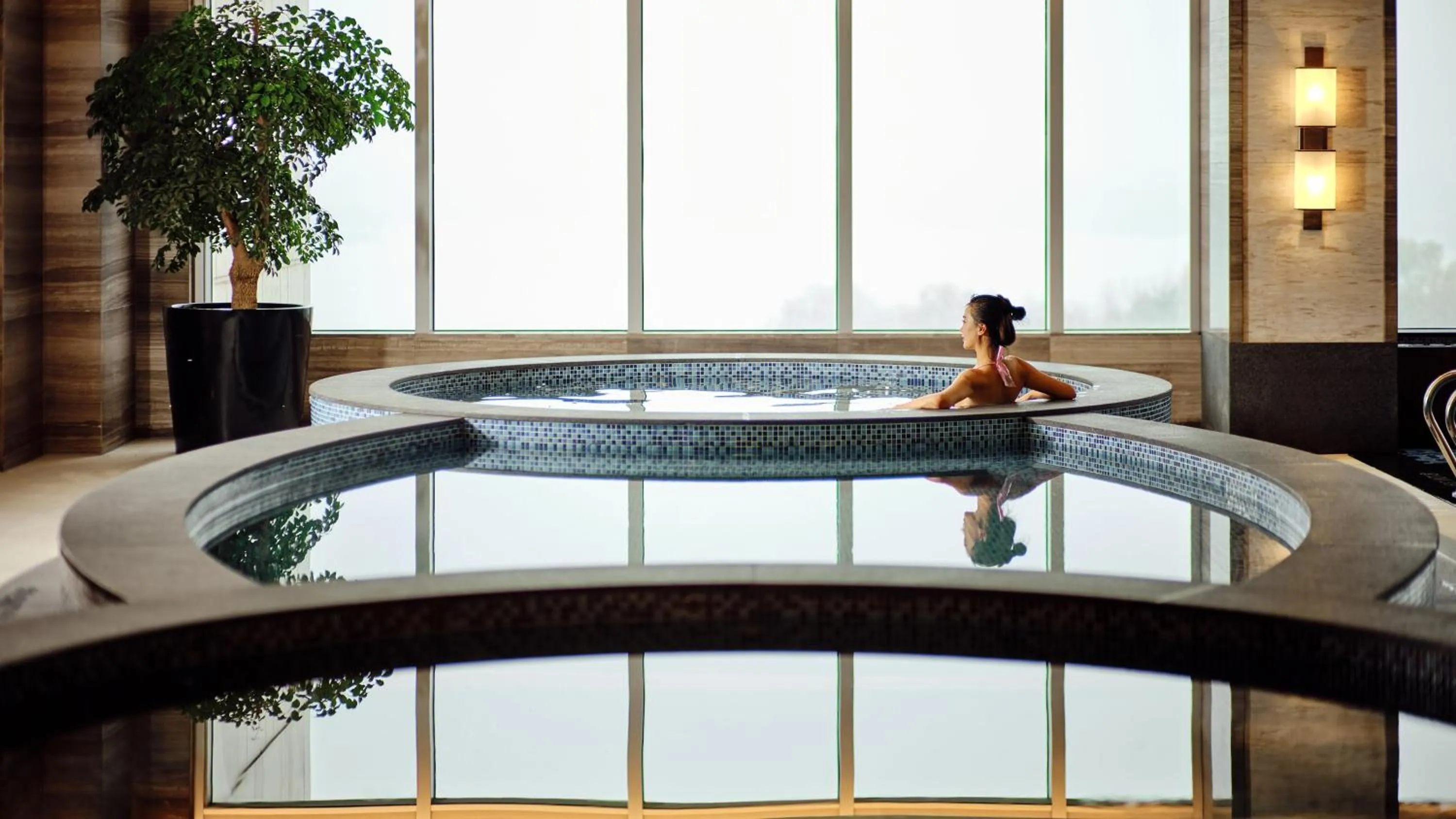 Swimming pool in InterContinental Hefei by IHG