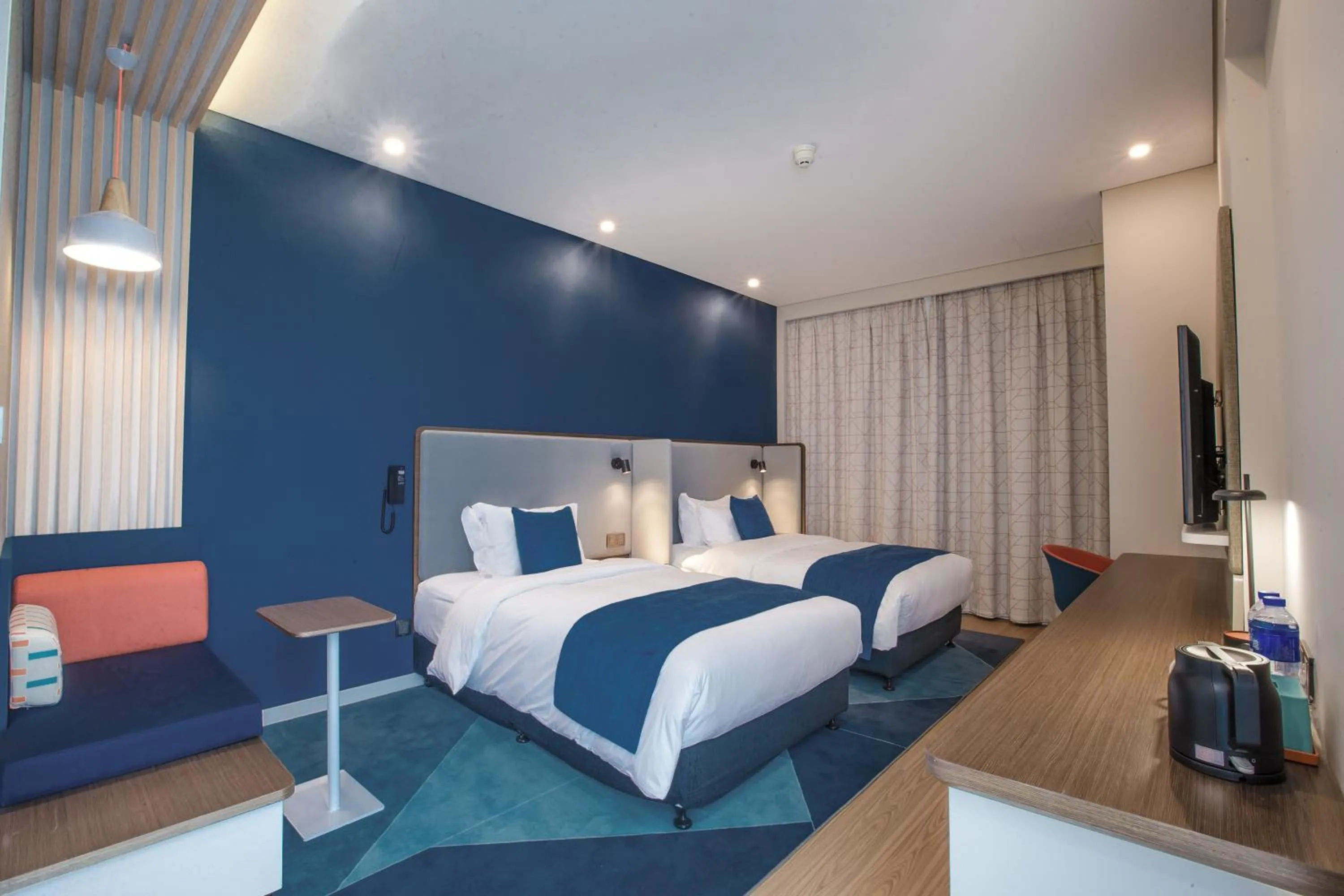 Photo of the whole room, Bed in Holiday Inn Express Hefei High Tech by IHG