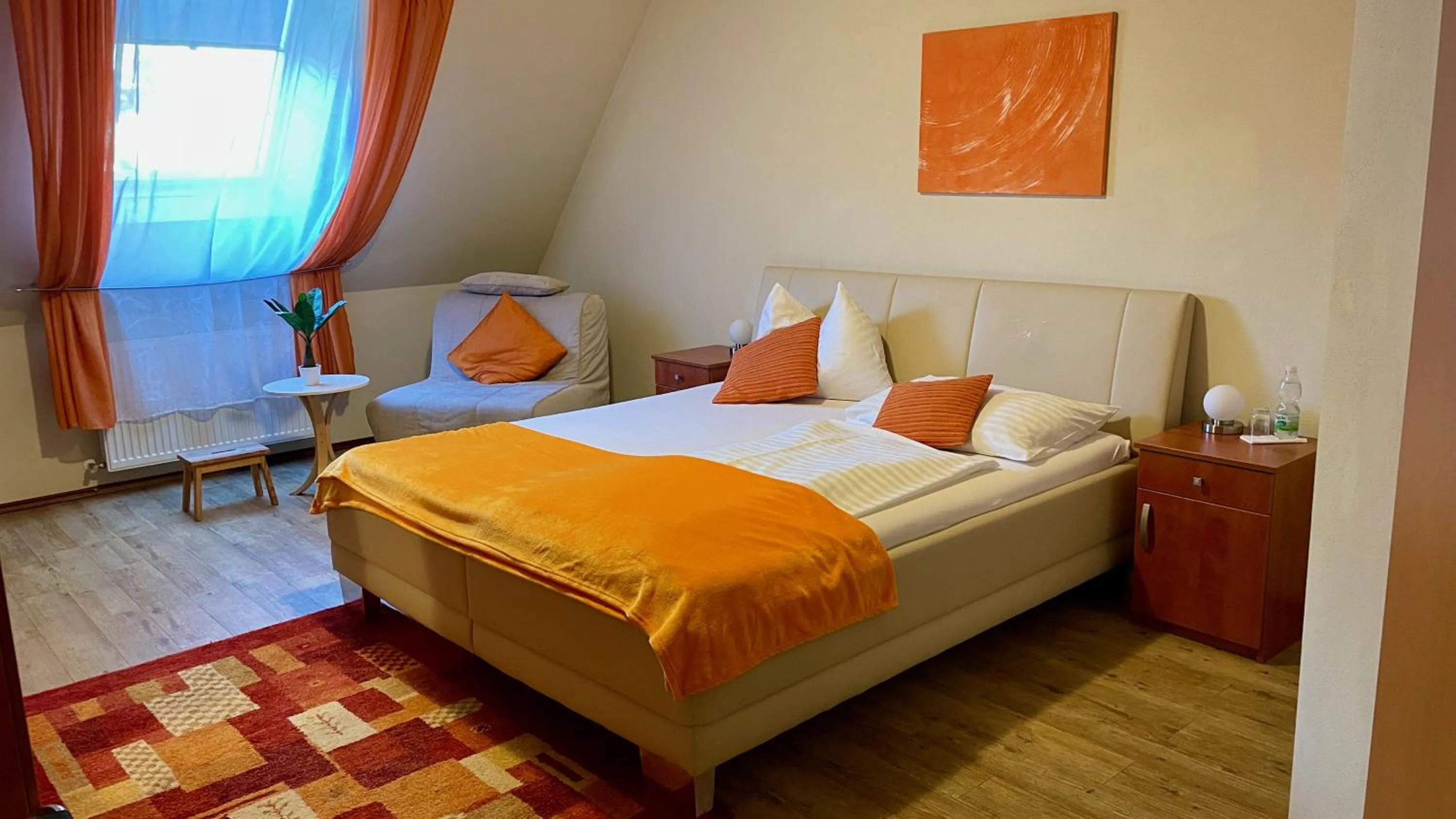 Photo of the whole room in Gösser BACHGASSLHOF -- Bed and Breakfast -- Apartments