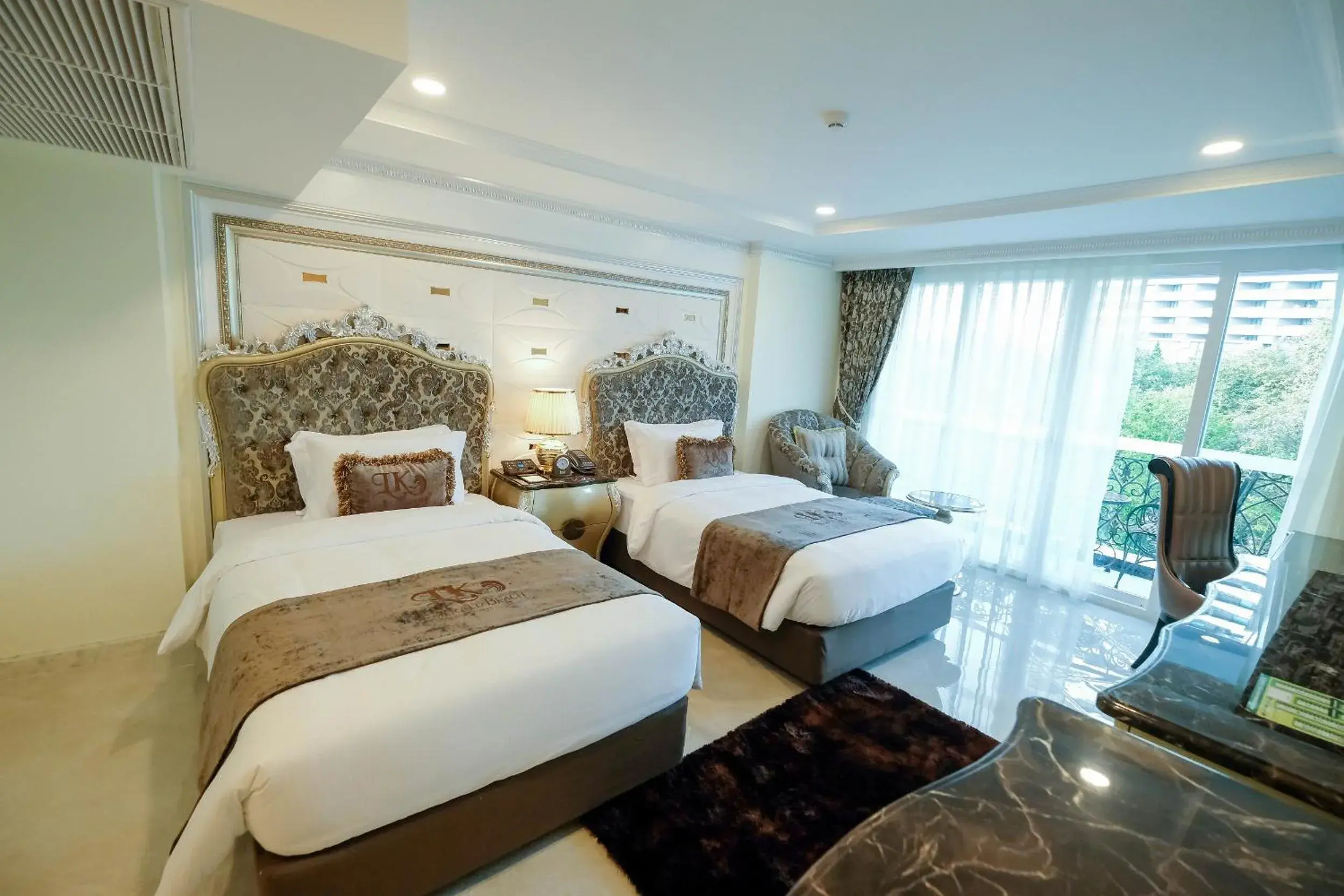 Bedroom, Bed in LK Emerald Beach - SHA Extra Plus Bedroom, Bed in LK Emerald Beach - SHA Extra Plus