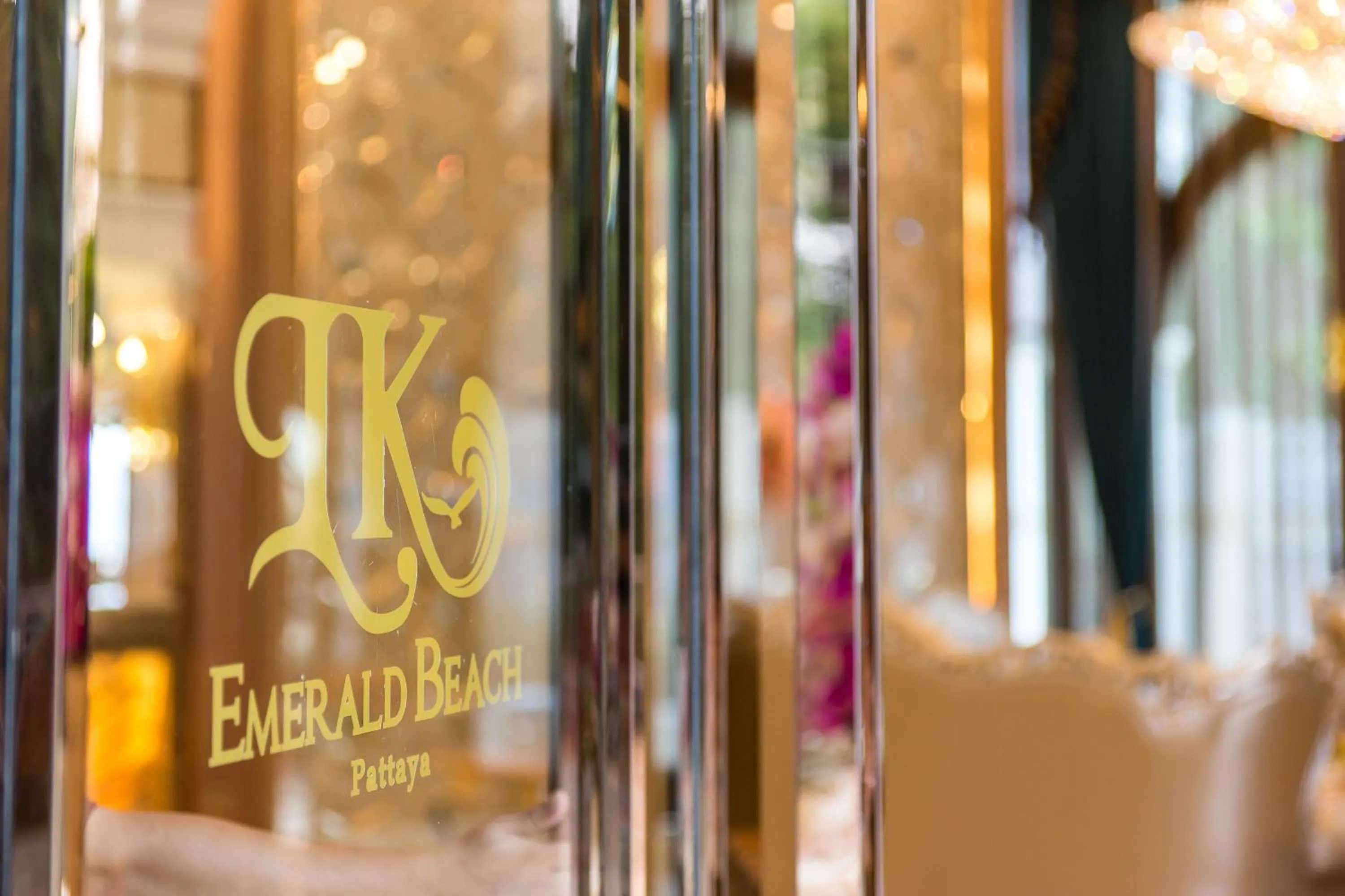 Facade/entrance in LK Emerald Beach - SHA Extra Plus