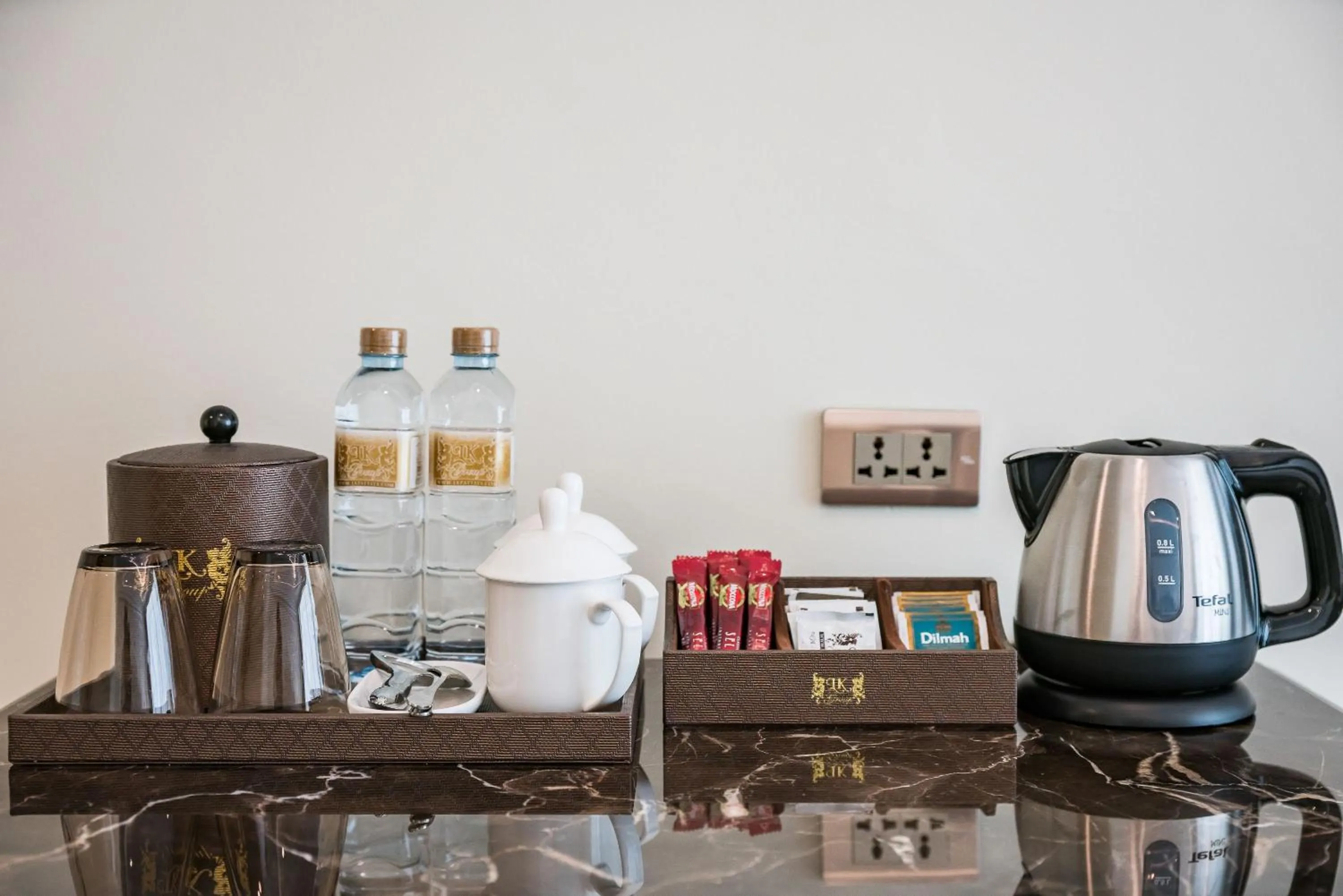 Drinks in LK Emerald Beach - SHA Extra Plus