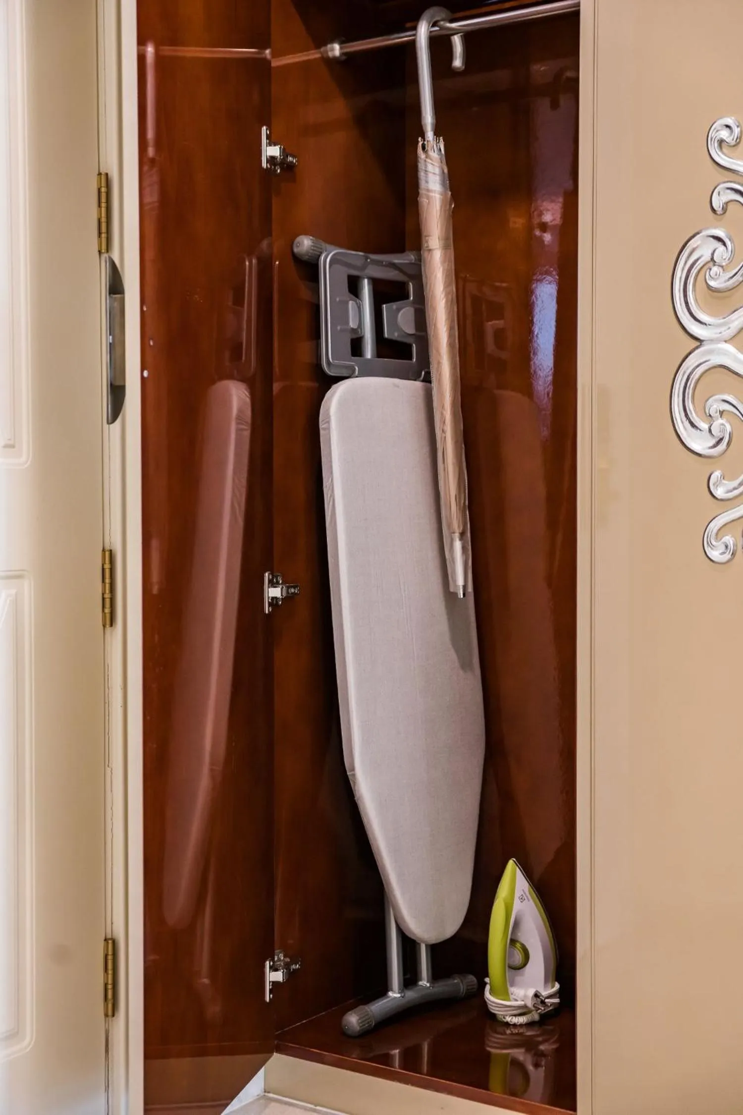 furniture in LK Emerald Beach - SHA Extra Plus