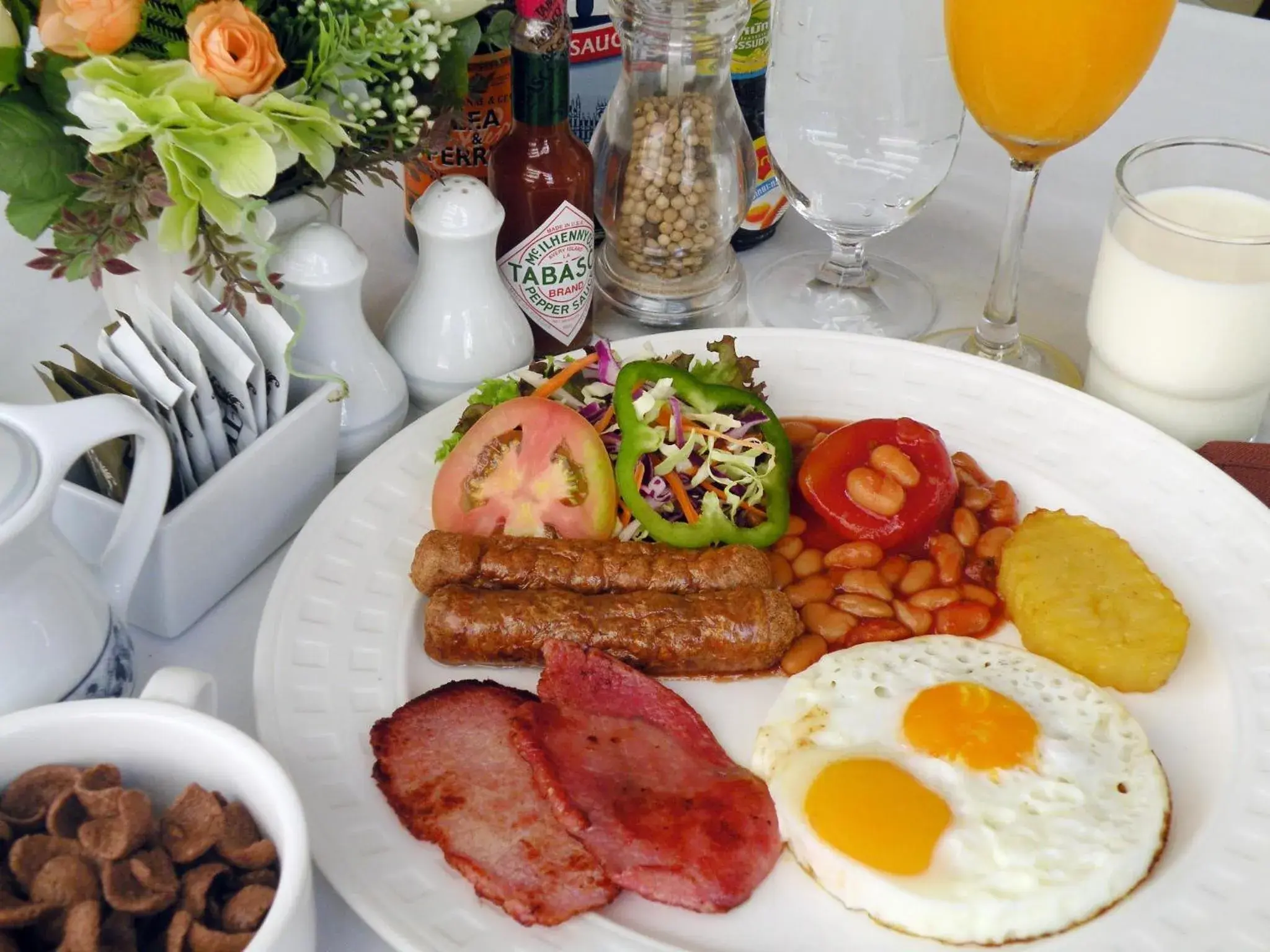 American breakfast in LK Emerald Beach - SHA Extra Plus American breakfast in LK Emerald Beach - SHA Extra Plus