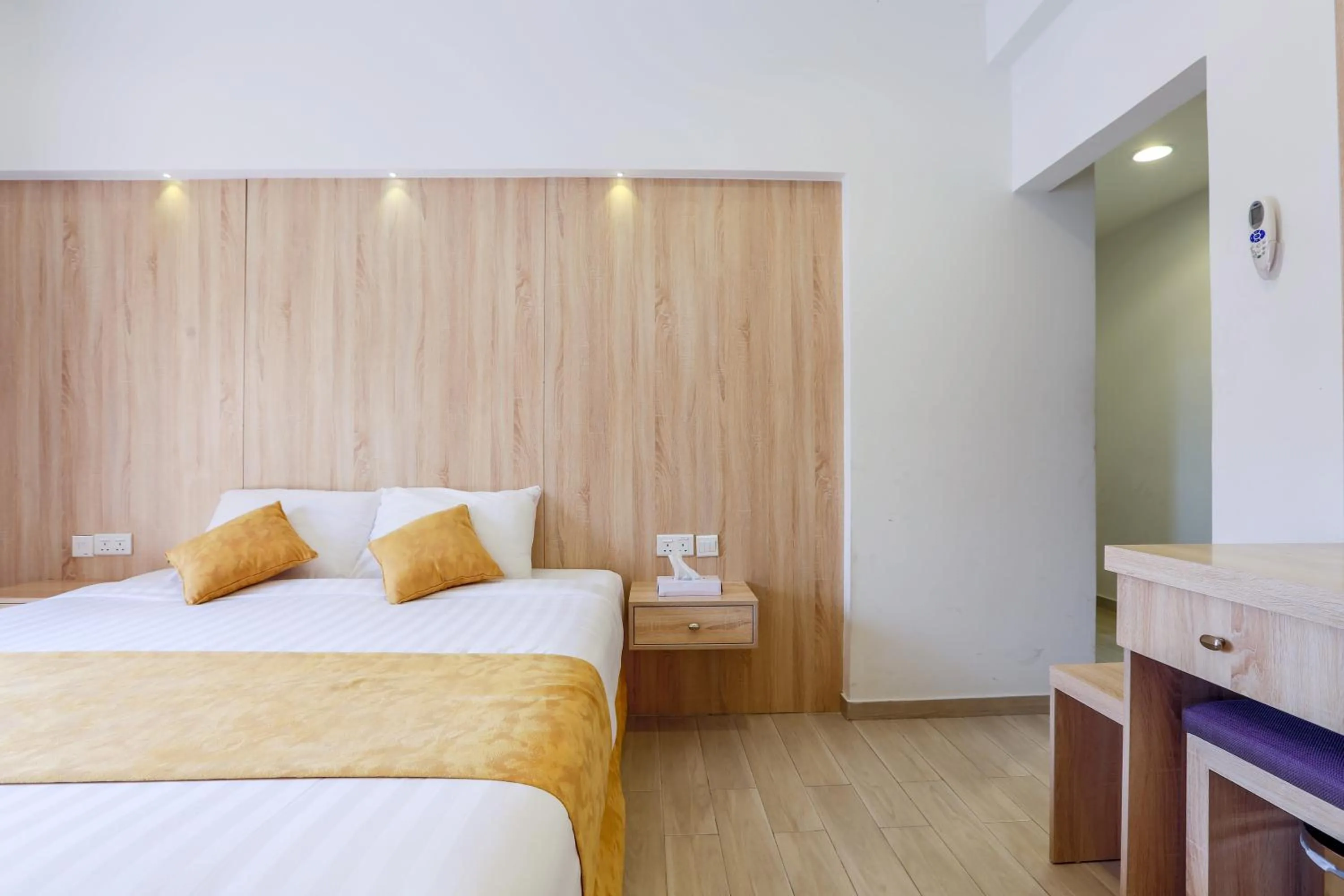 Bed in 24 Gold Hotel