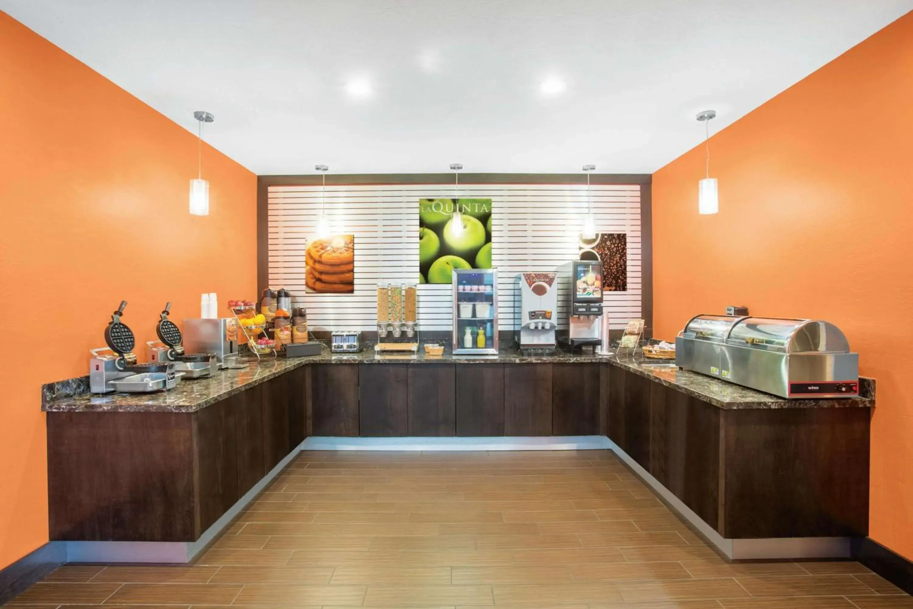 Restaurant/places to eat in La Quinta by Wyndham Conference Center Prescott Restaurant/places to eat in La Quinta by Wyndham Conference Center Prescott