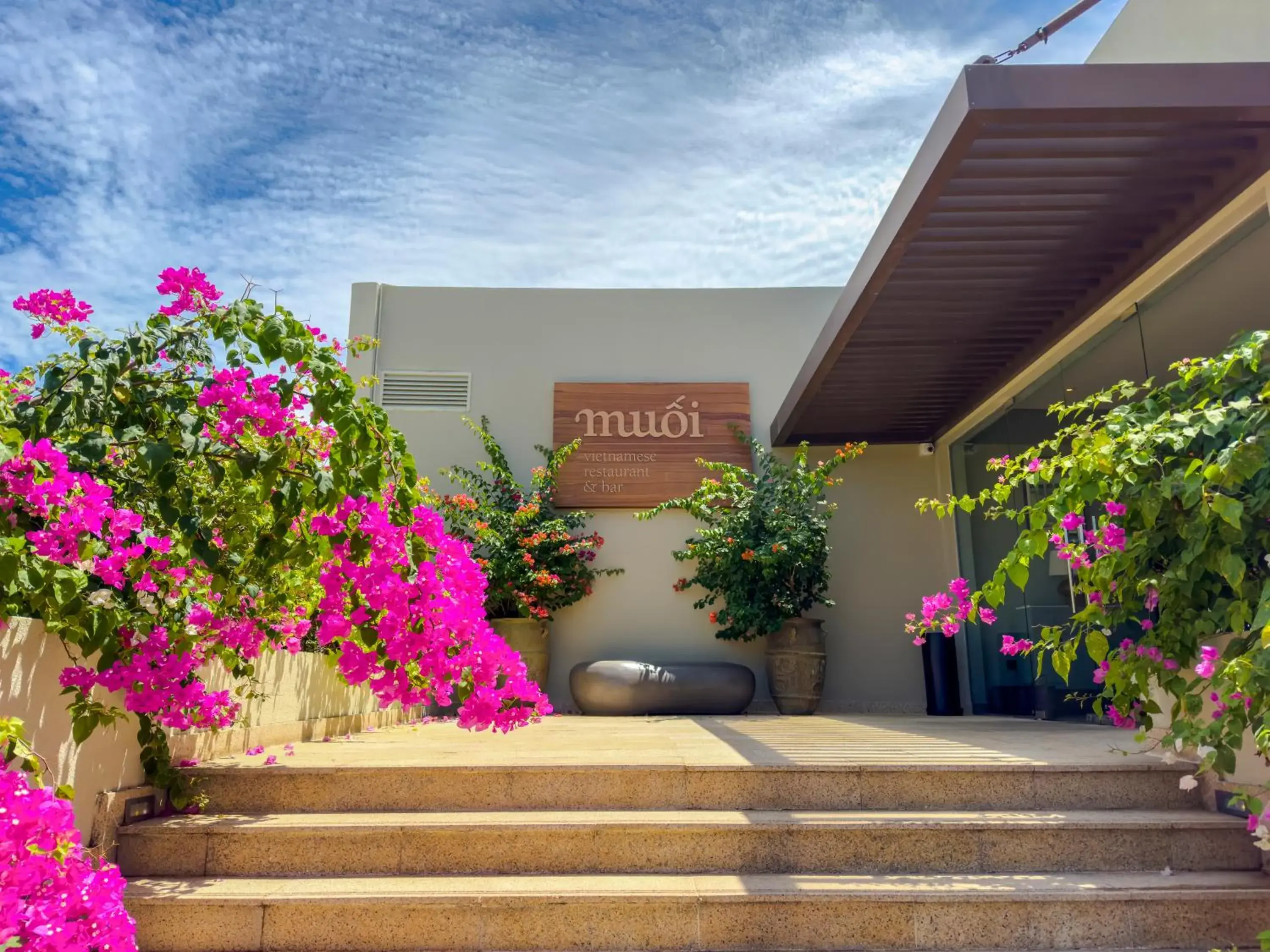 Restaurant/places to eat in Melia Ho Tram Beach Resort Restaurant/places to eat in Melia Ho Tram Beach Resort