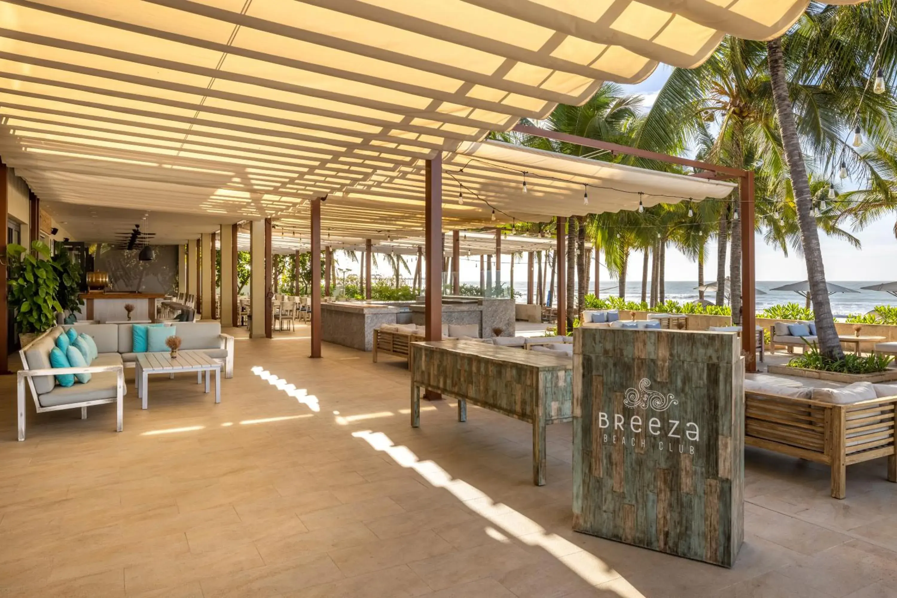 Restaurant/places to eat in Melia Ho Tram Beach Resort Restaurant/places to eat in Melia Ho Tram Beach Resort