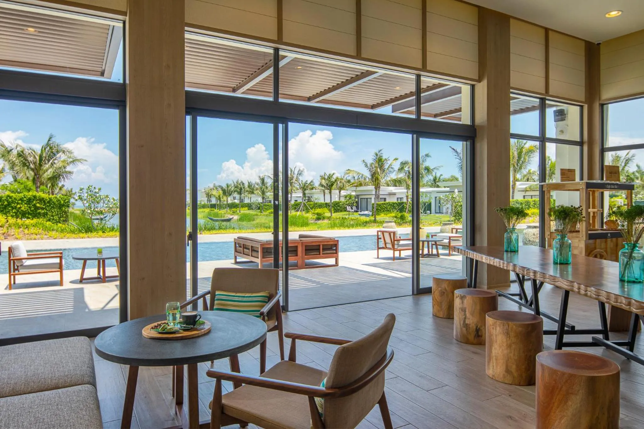 Restaurant/places to eat in Melia Ho Tram Beach Resort