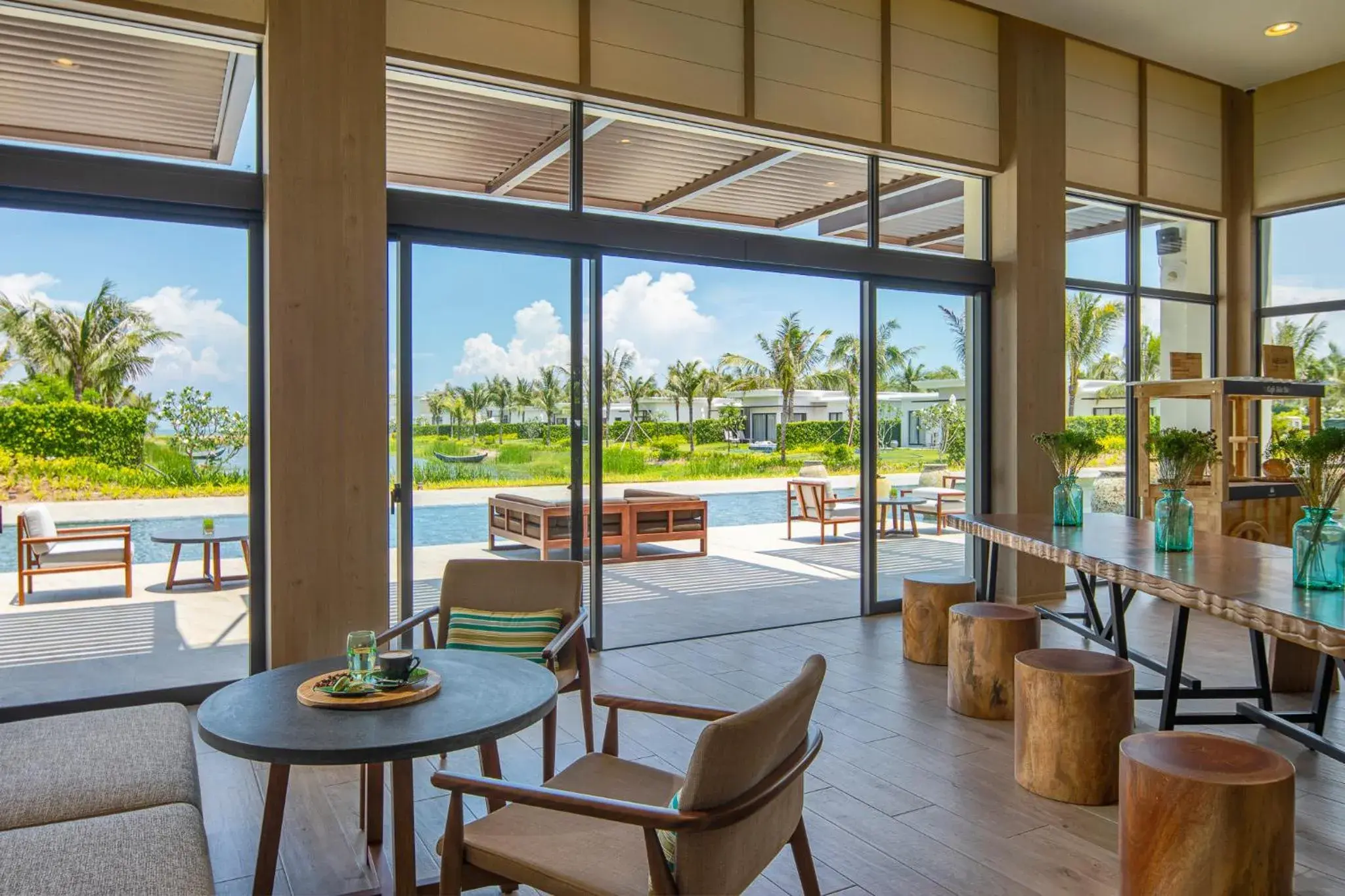 Restaurant/places to eat in Melia Ho Tram Beach Resort Restaurant/places to eat in Melia Ho Tram Beach Resort