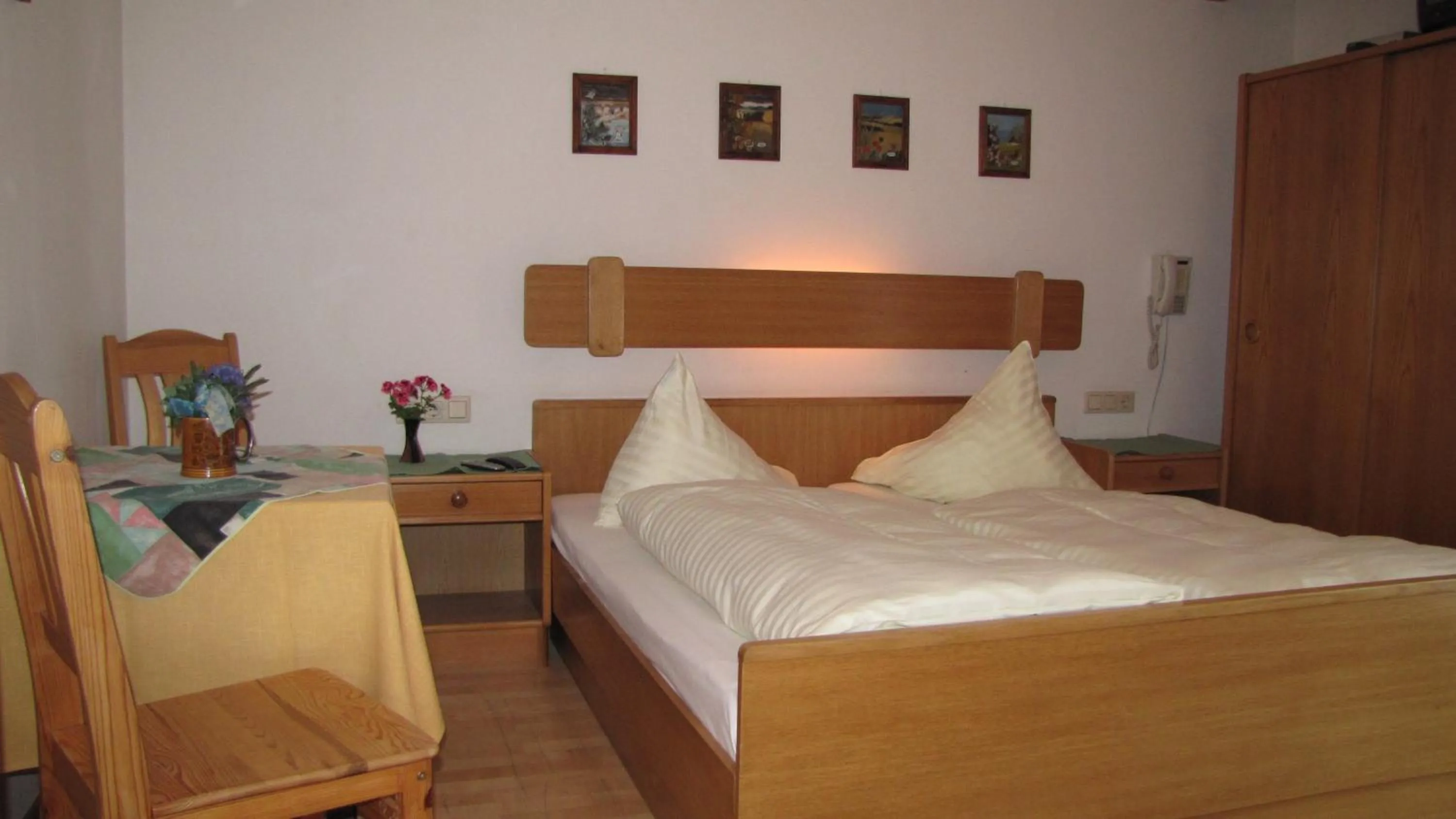 Photo of the whole room, Bed in Pension Sydler