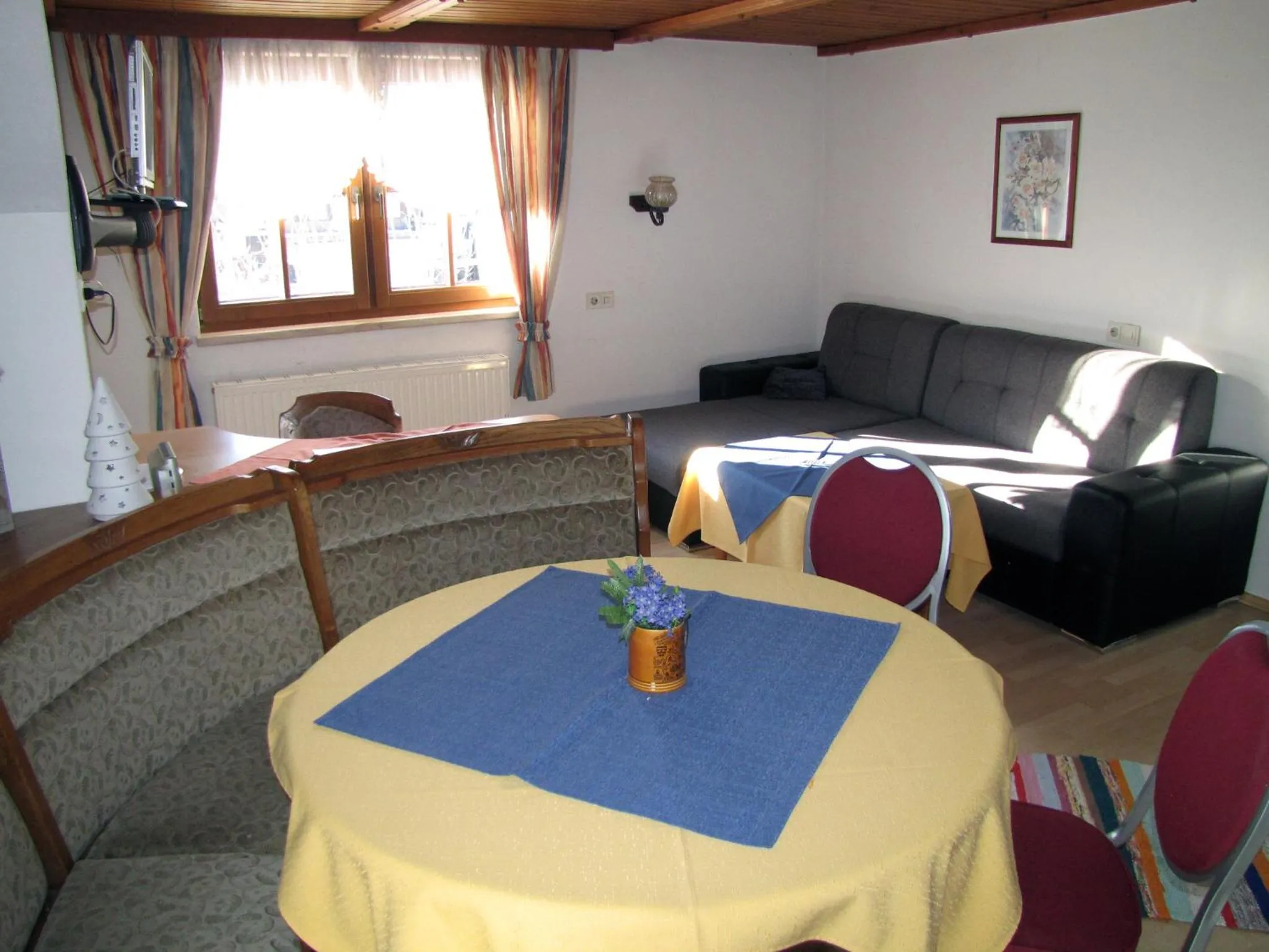 Dining area in Pension Sydler