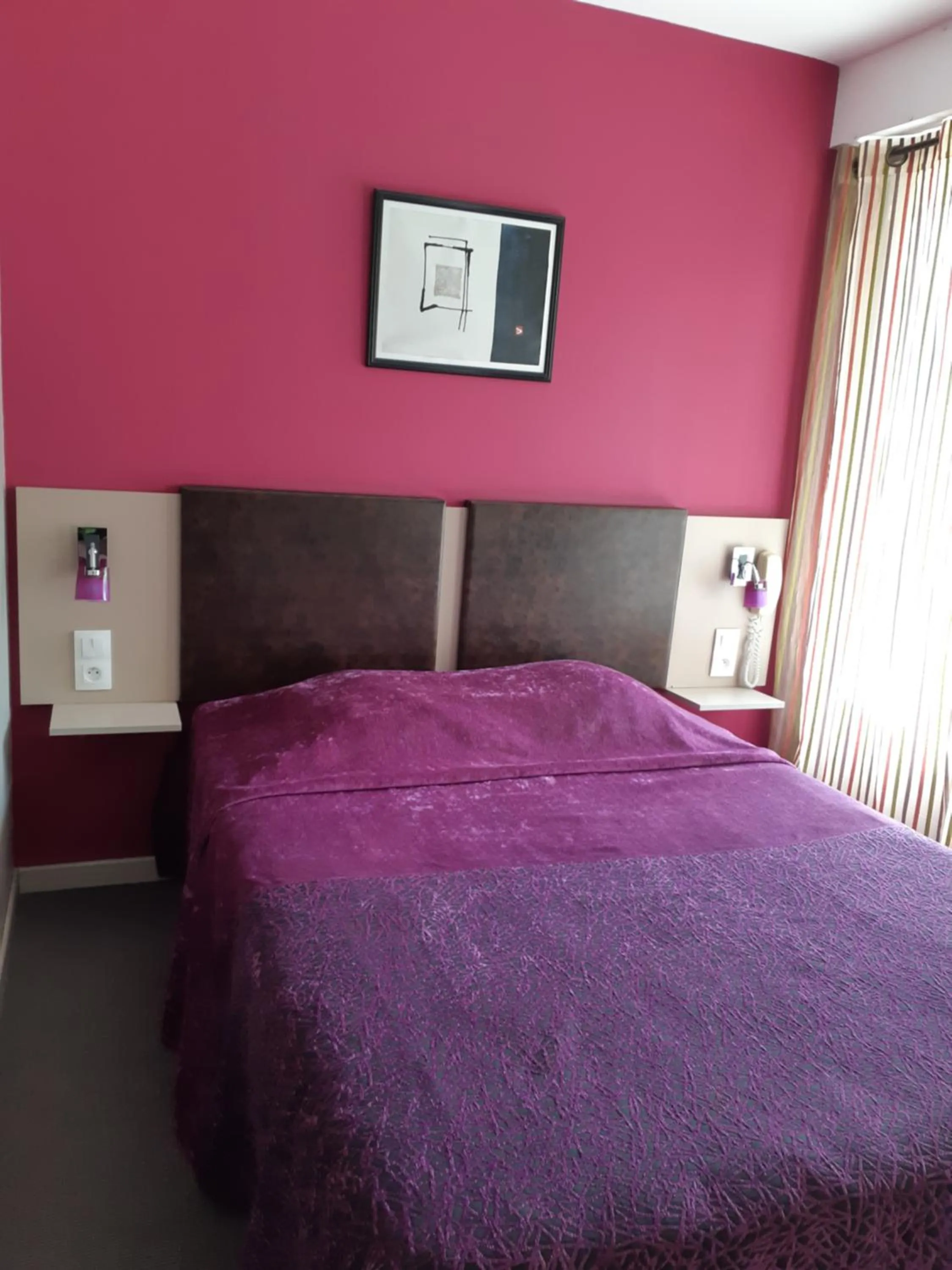 Bed in Hôtel Savary