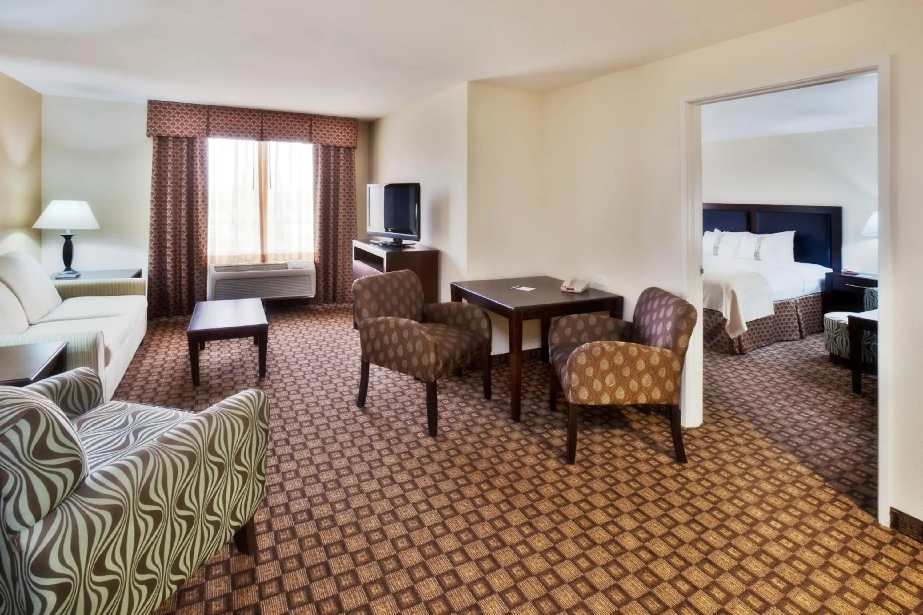 Photo of the whole room in Holiday Inn Quincy by IHG Photo of the whole room in Holiday Inn Quincy by IHG