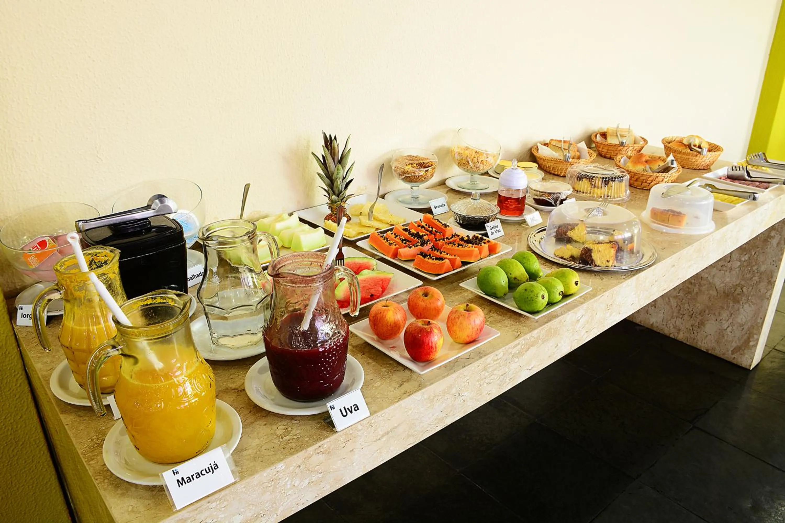 Breakfast in Hotel Imperial