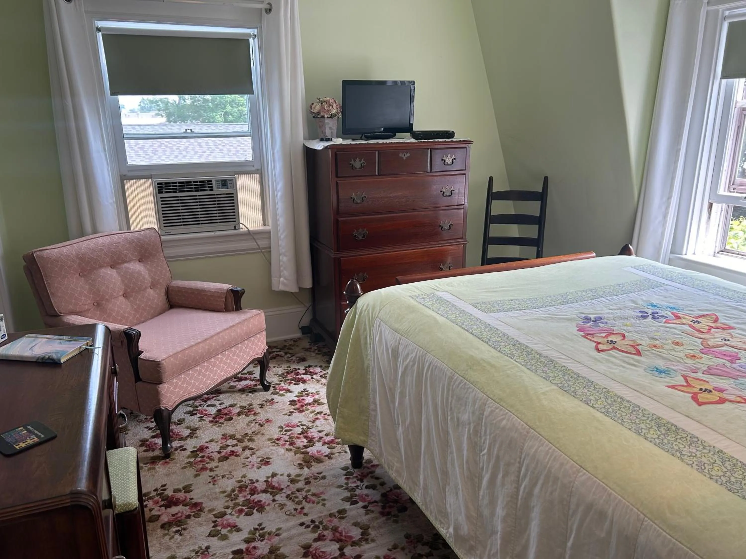 TV and multimedia, Bed in Belgravia B&B