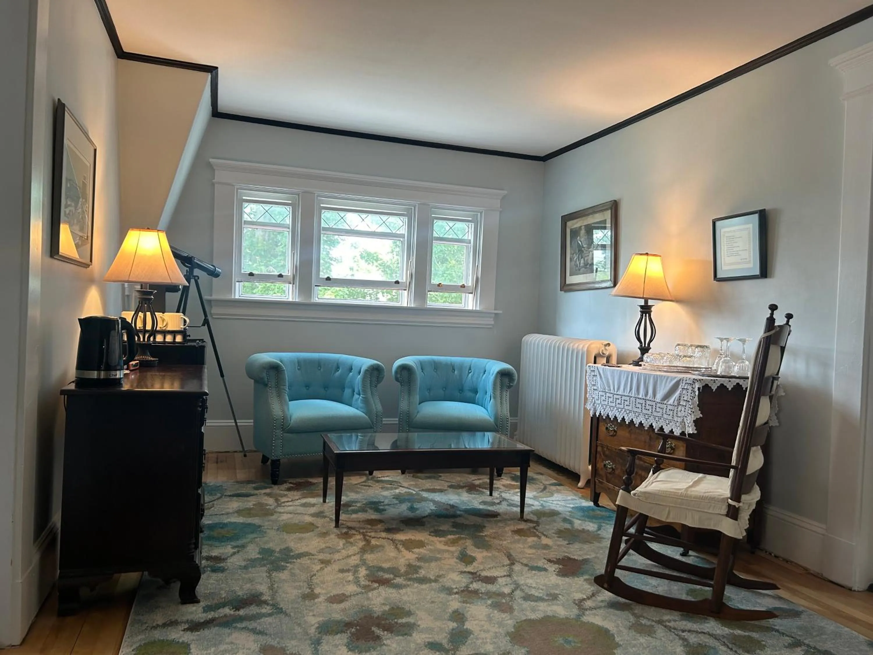 Seating area in Belgravia B&B