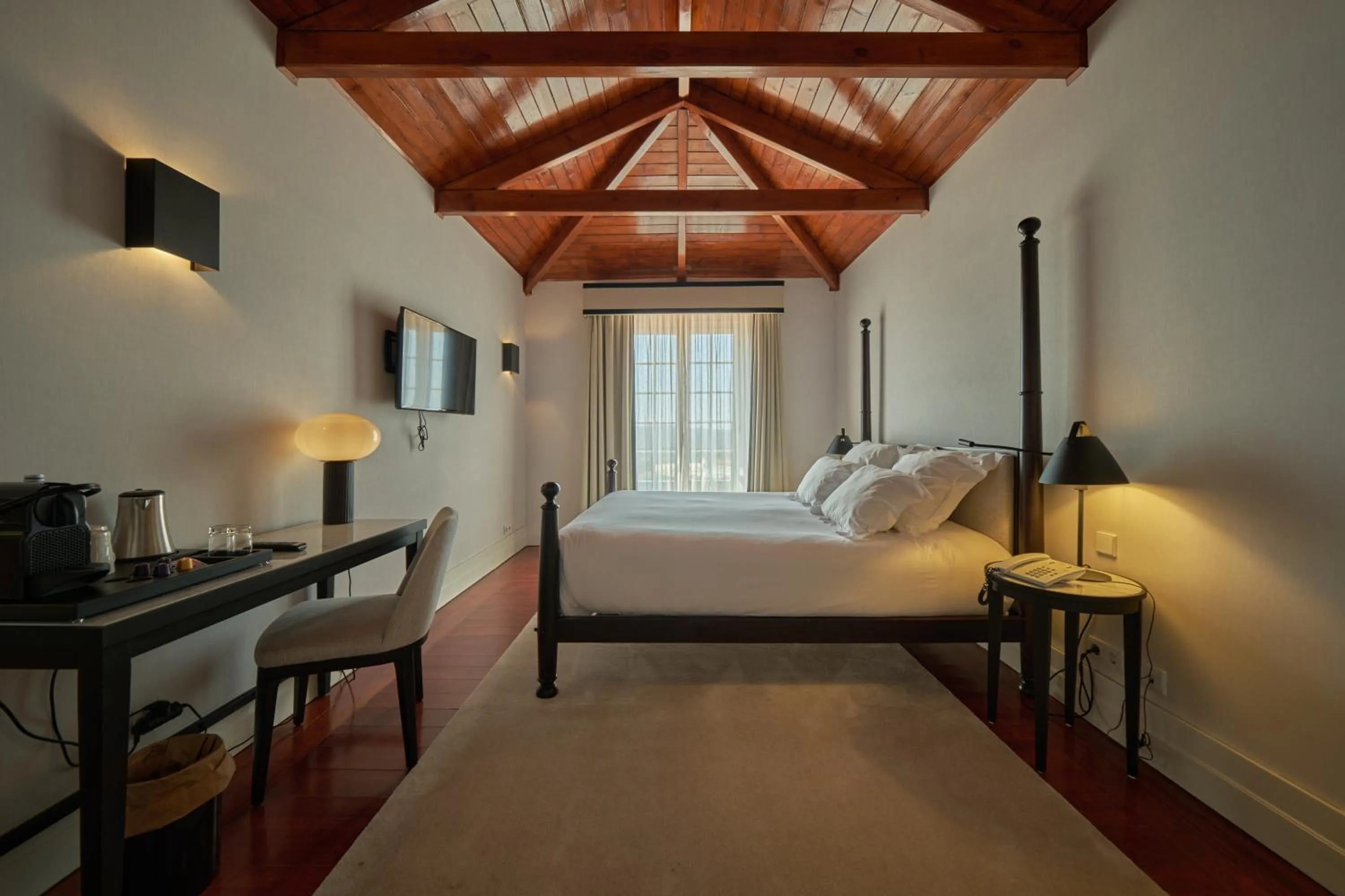 Bedroom, Bed in Palacio da Lousa Boutique Hotel