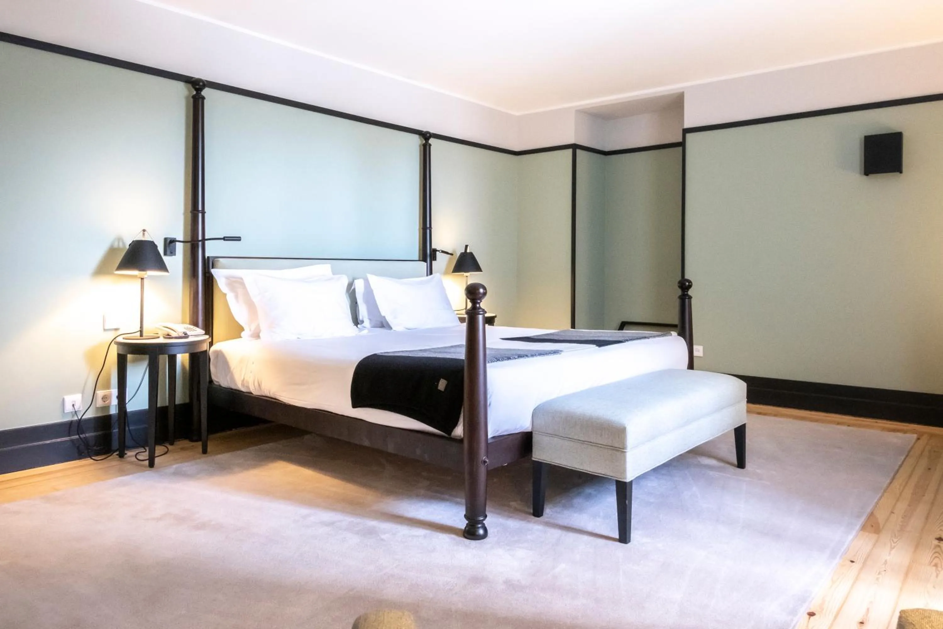 Bedroom, Bed in Palacio da Lousa Boutique Hotel