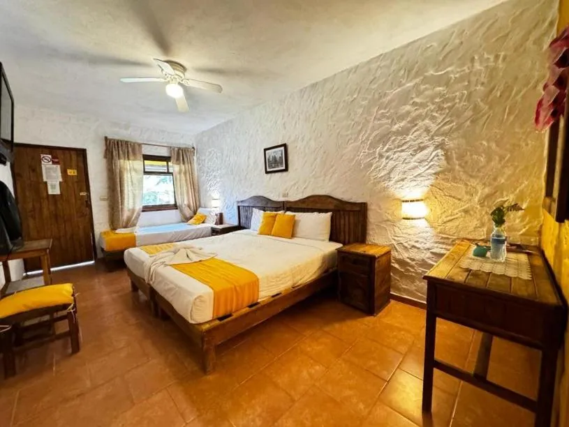 Photo of the whole room, Bed in Posada La Querencia