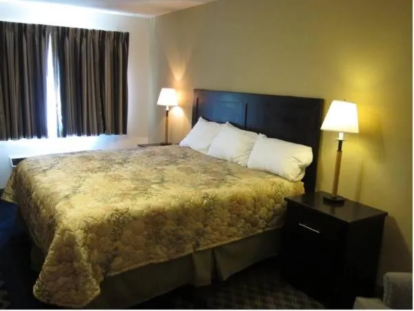 Photo of the whole room, Bed in Fidalgo Country Inn