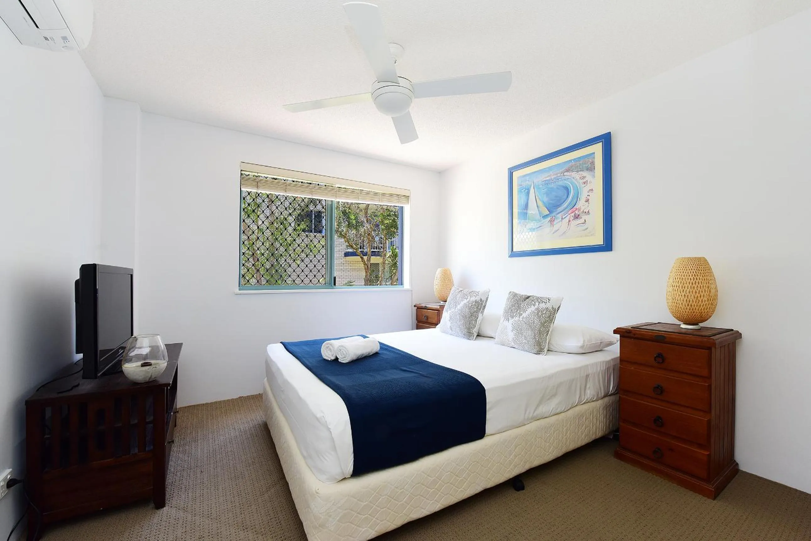 Lindomare Apartments