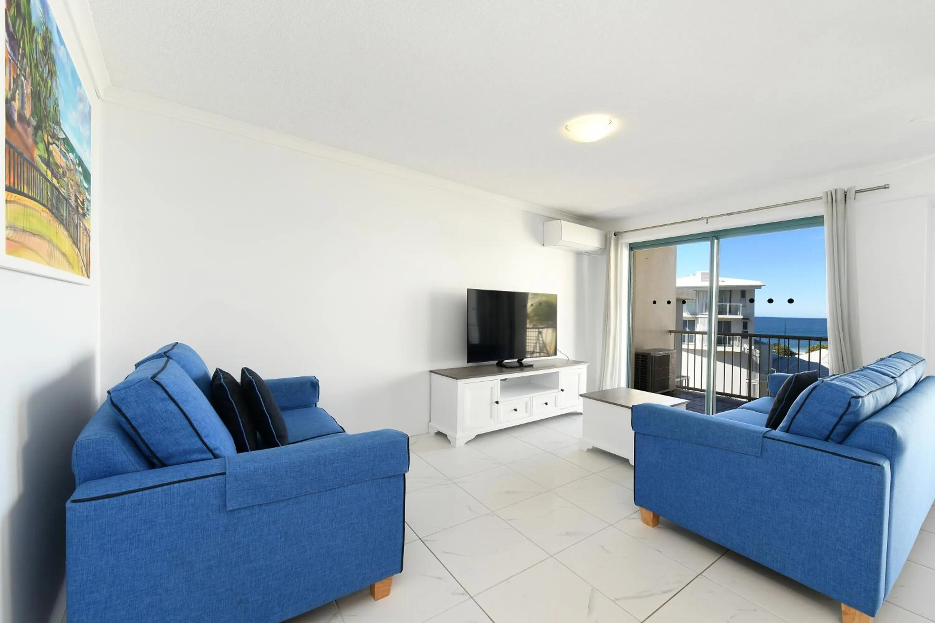 Lindomare Apartments