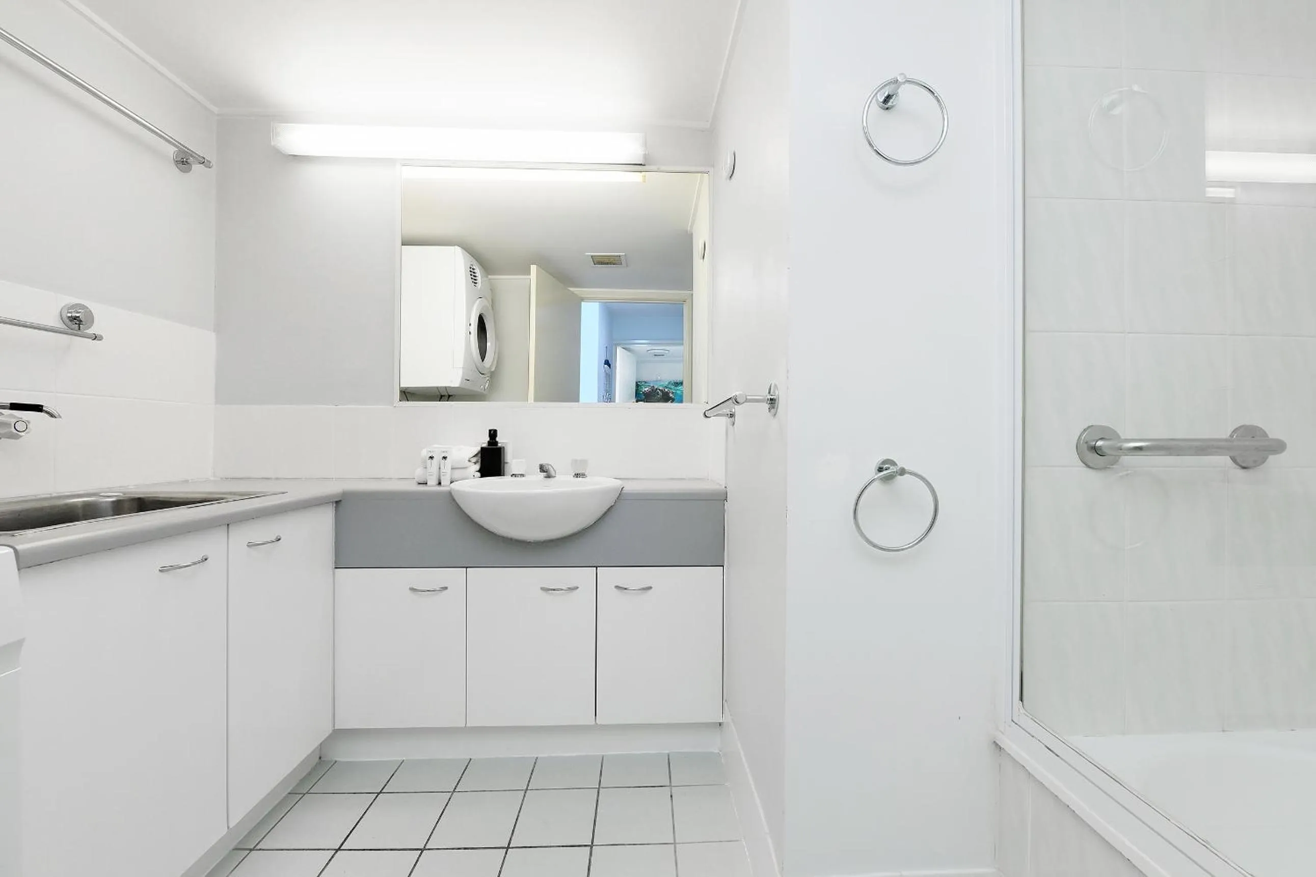 Lindomare Apartments