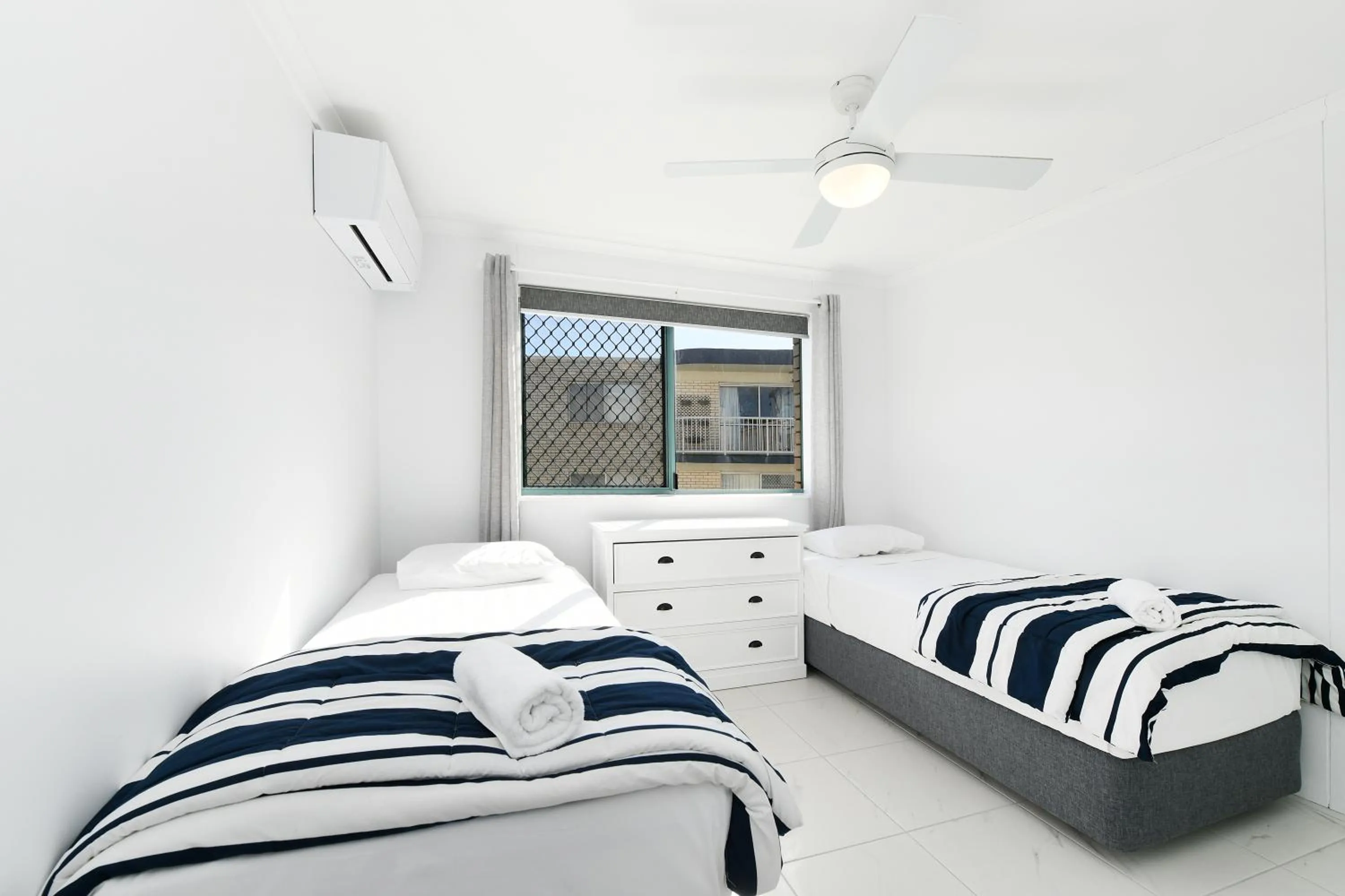 Lindomare Apartments