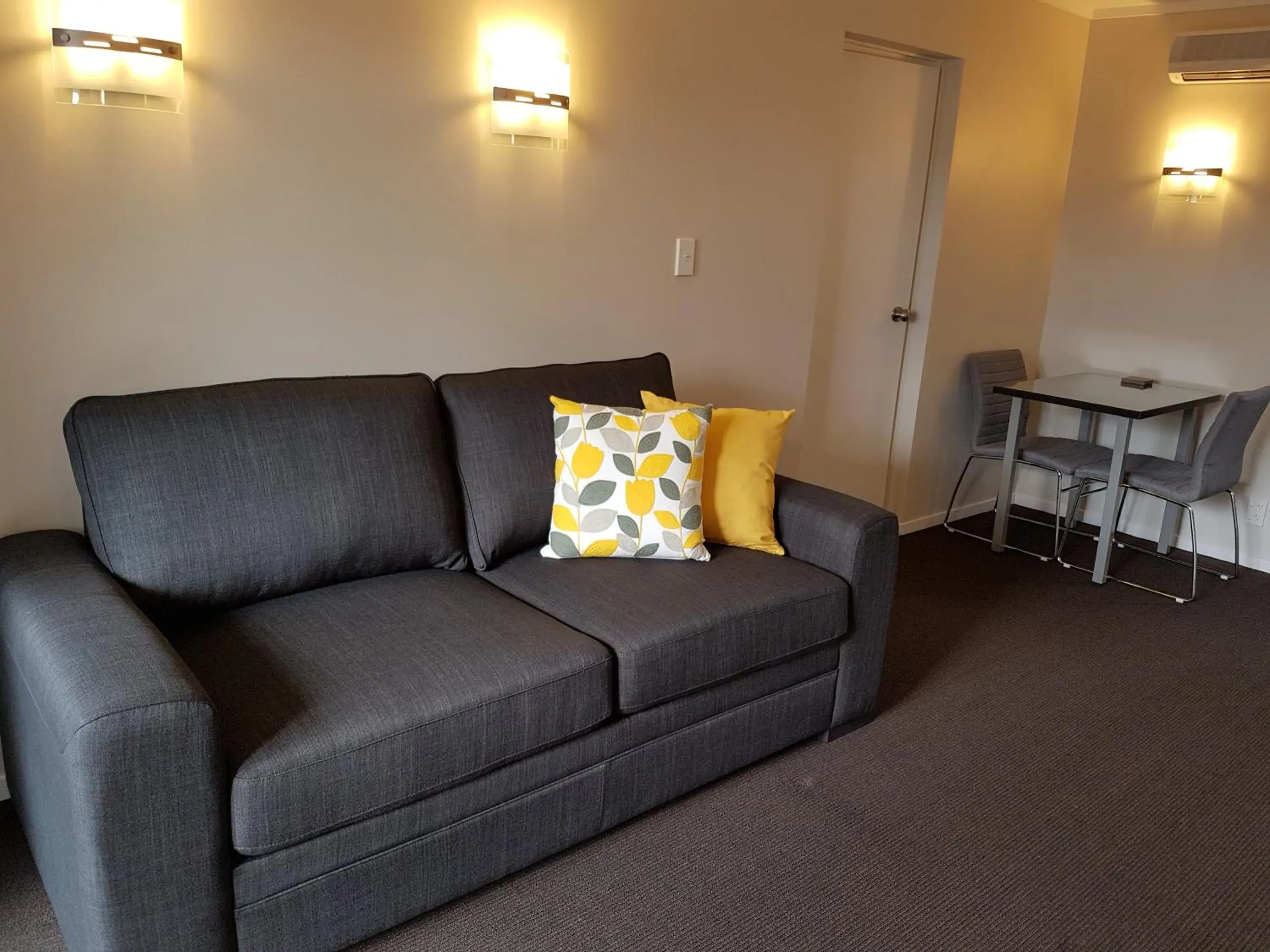 One-Bedroom Executive Suite in Aspree Motor Inn One-Bedroom Executive Suite in Aspree Motor Inn