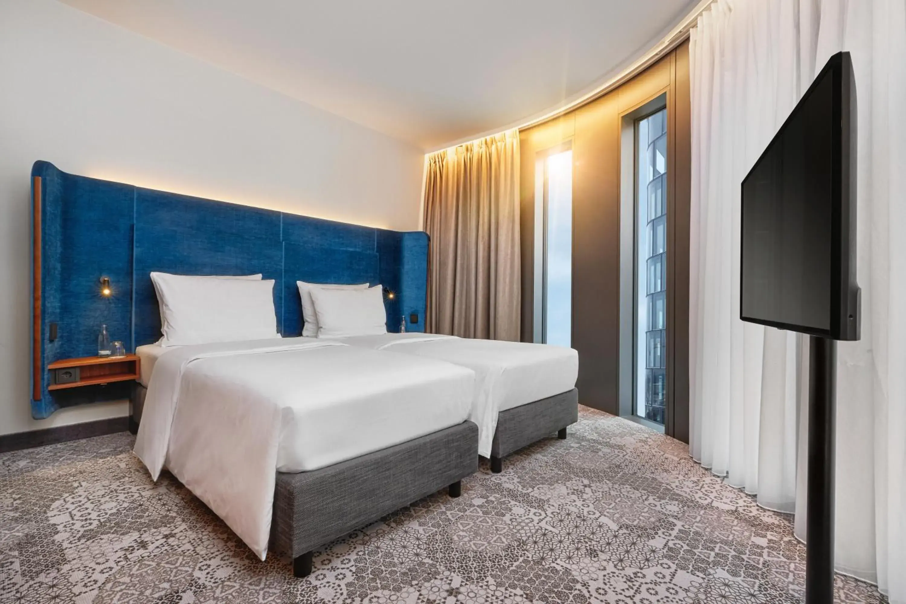 Photo of the whole room, Bed in HYPERION Hotel München Photo of the whole room, Bed in HYPERION Hotel München