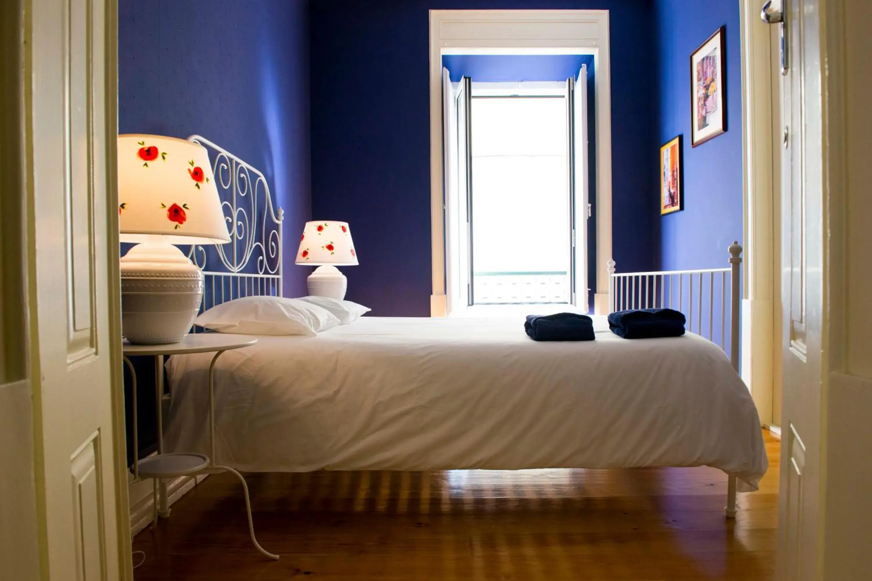 Double Room with Shared Bathroom in La Palma Hostel Leiria Double Room with Shared Bathroom in La Palma Hostel Leiria