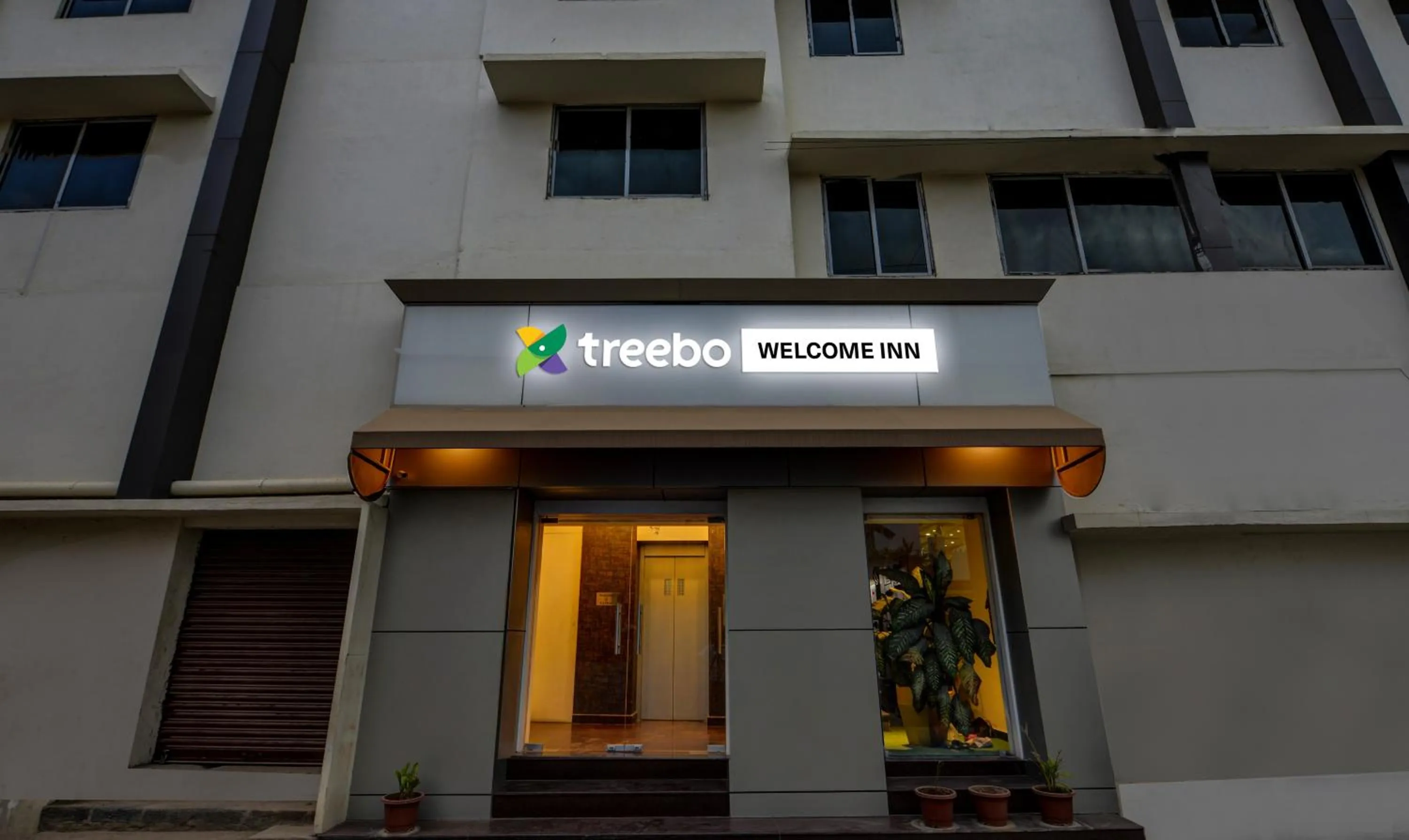 Property building in Treebo Welcome Inn, Porur