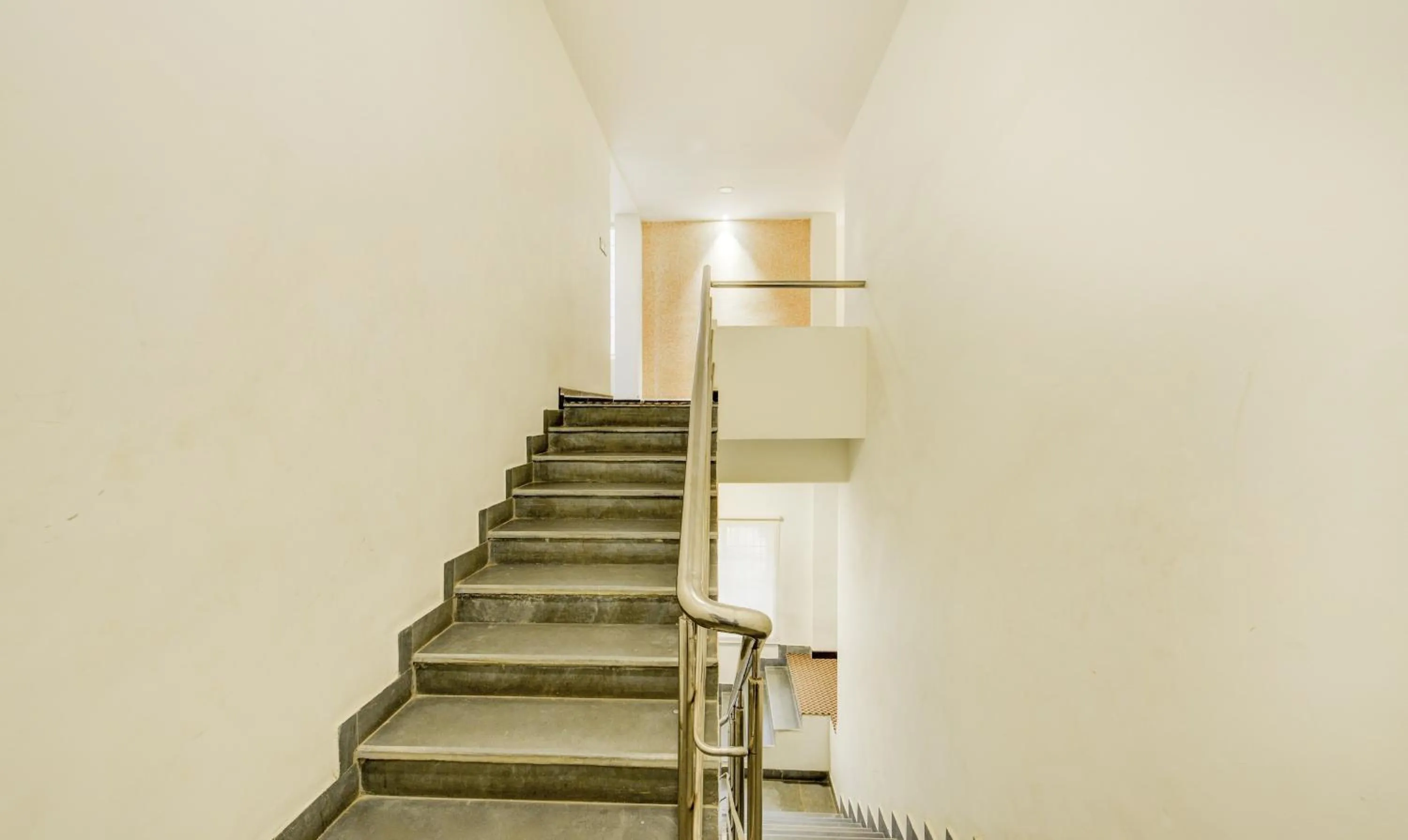 Lobby or reception in Treebo Welcome Inn, Porur