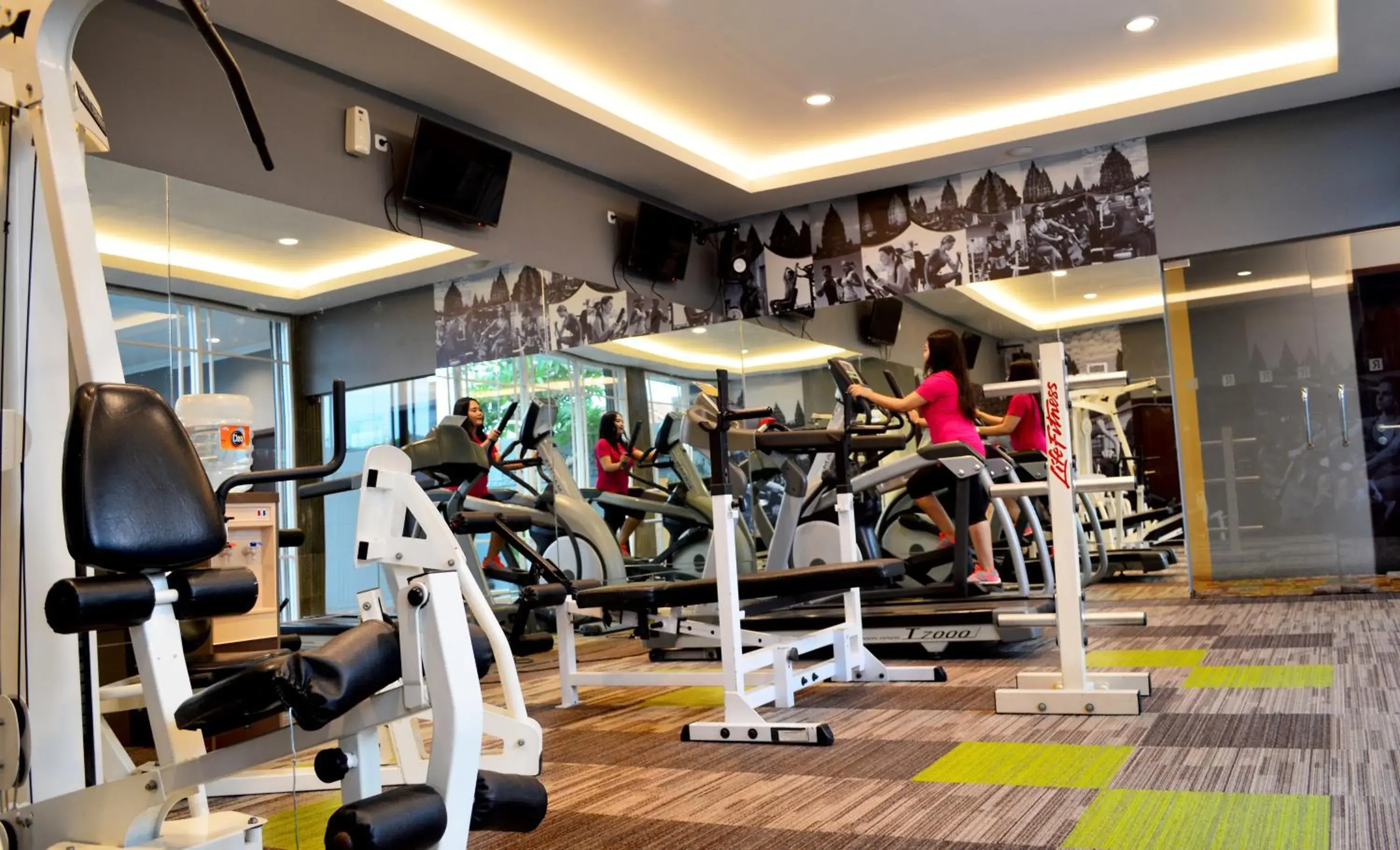 Fitness centre/facilities in Ramada Suites By Wyndham Solo Fitness centre/facilities in Ramada Suites By Wyndham Solo
