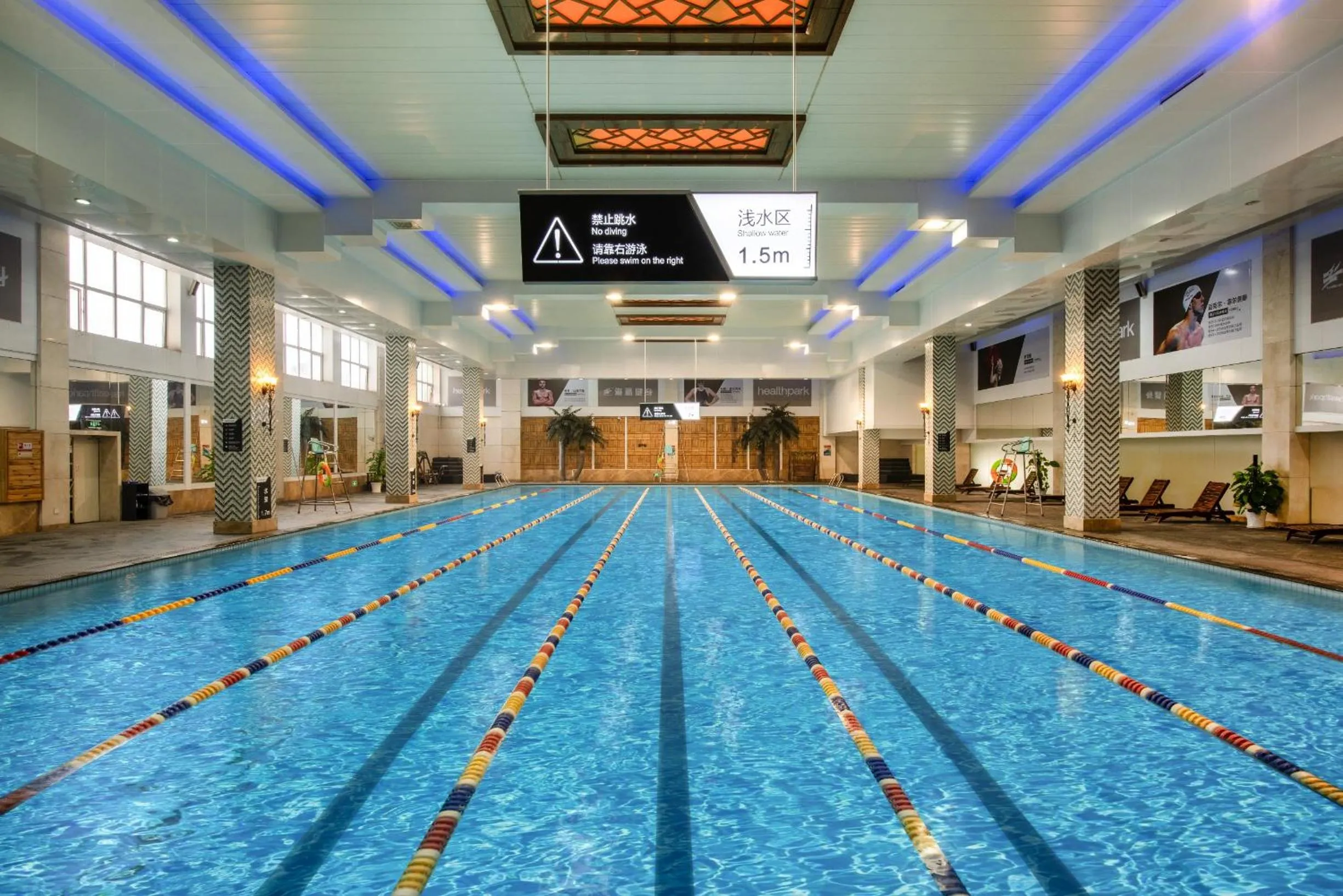 Swimming pool in Holiday Inn Express Chongqing Guanyinqiao by IHG