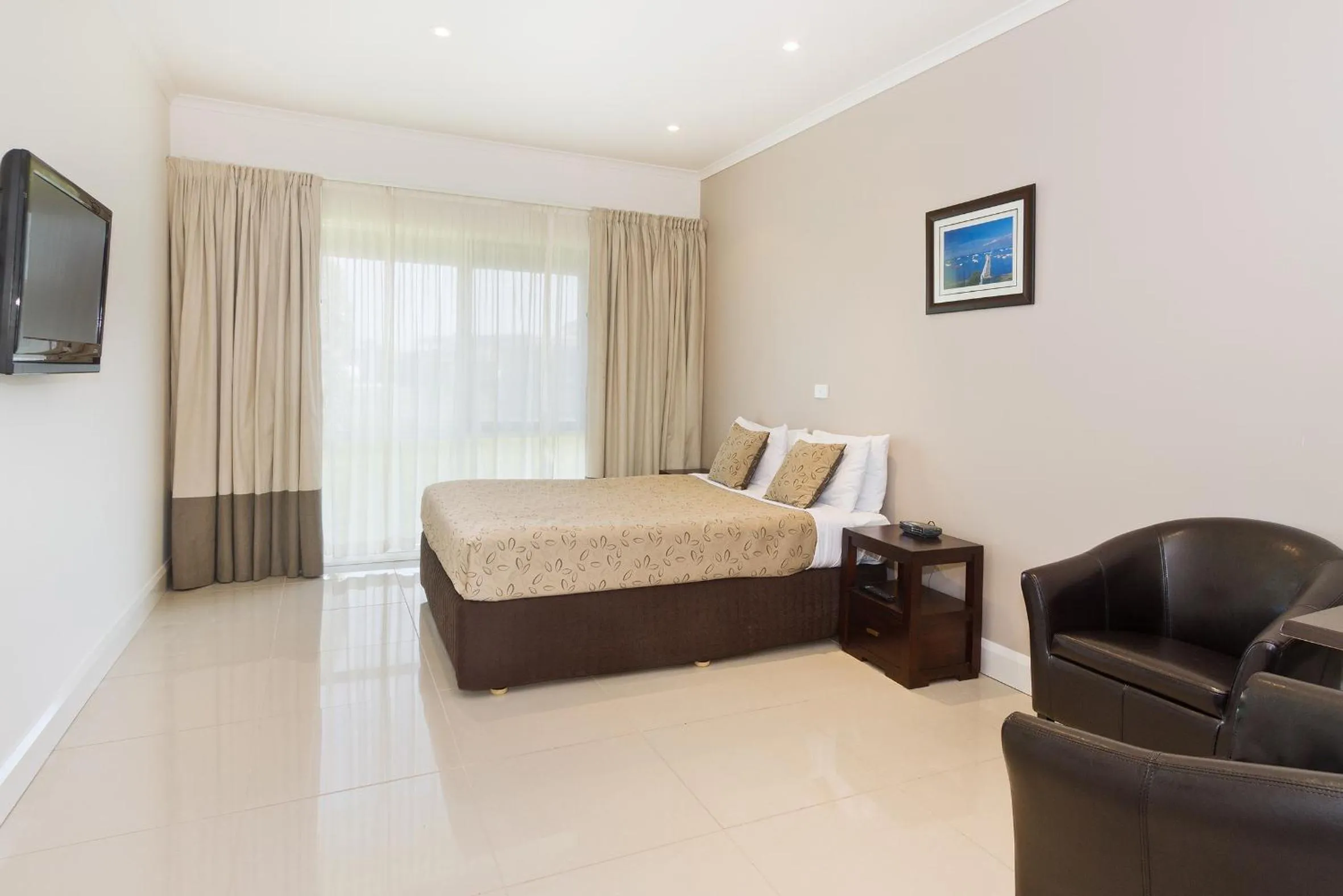 Bedroom, Bed in Sandhurst Motel