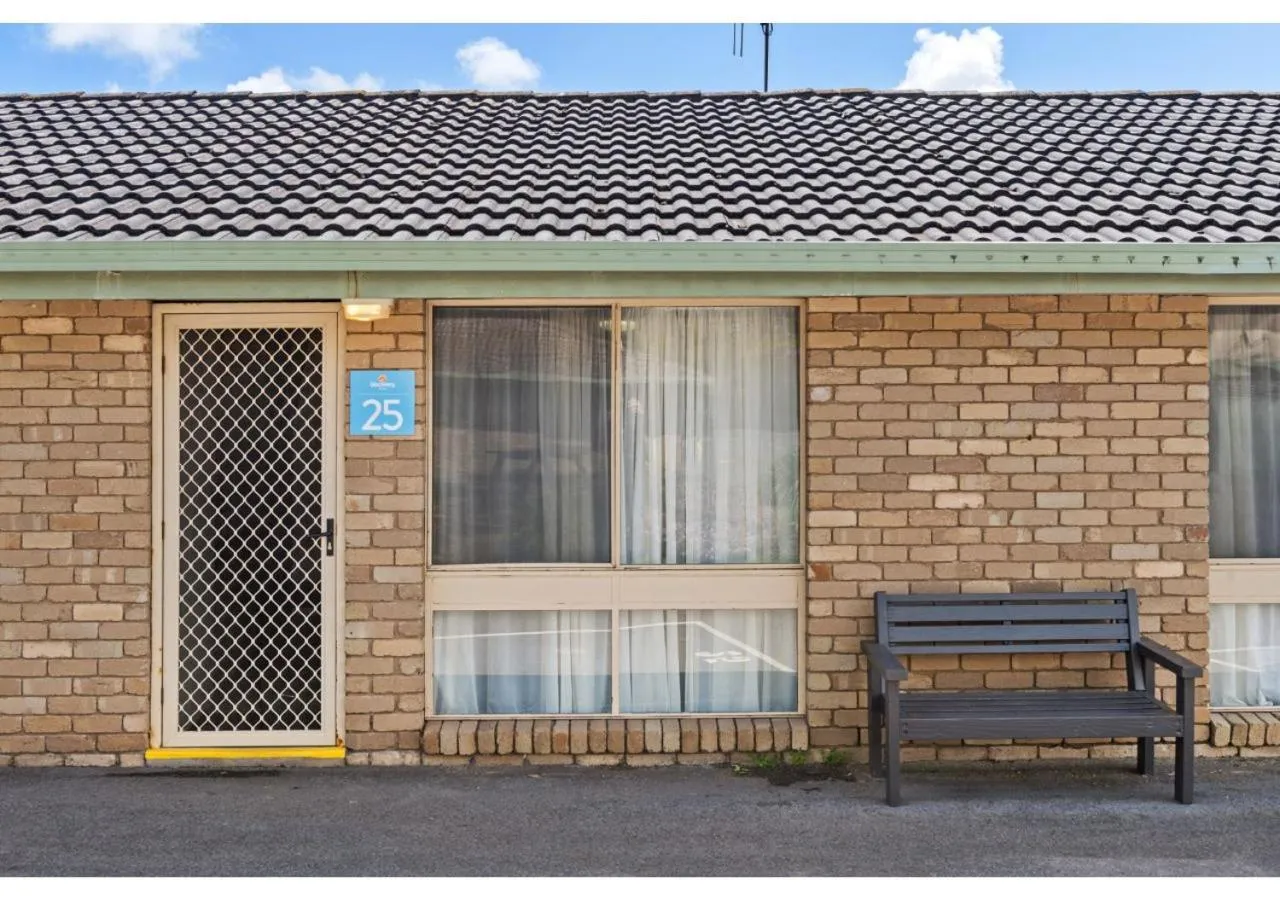Photo of the whole room in Discovery Parks - Warrnambool