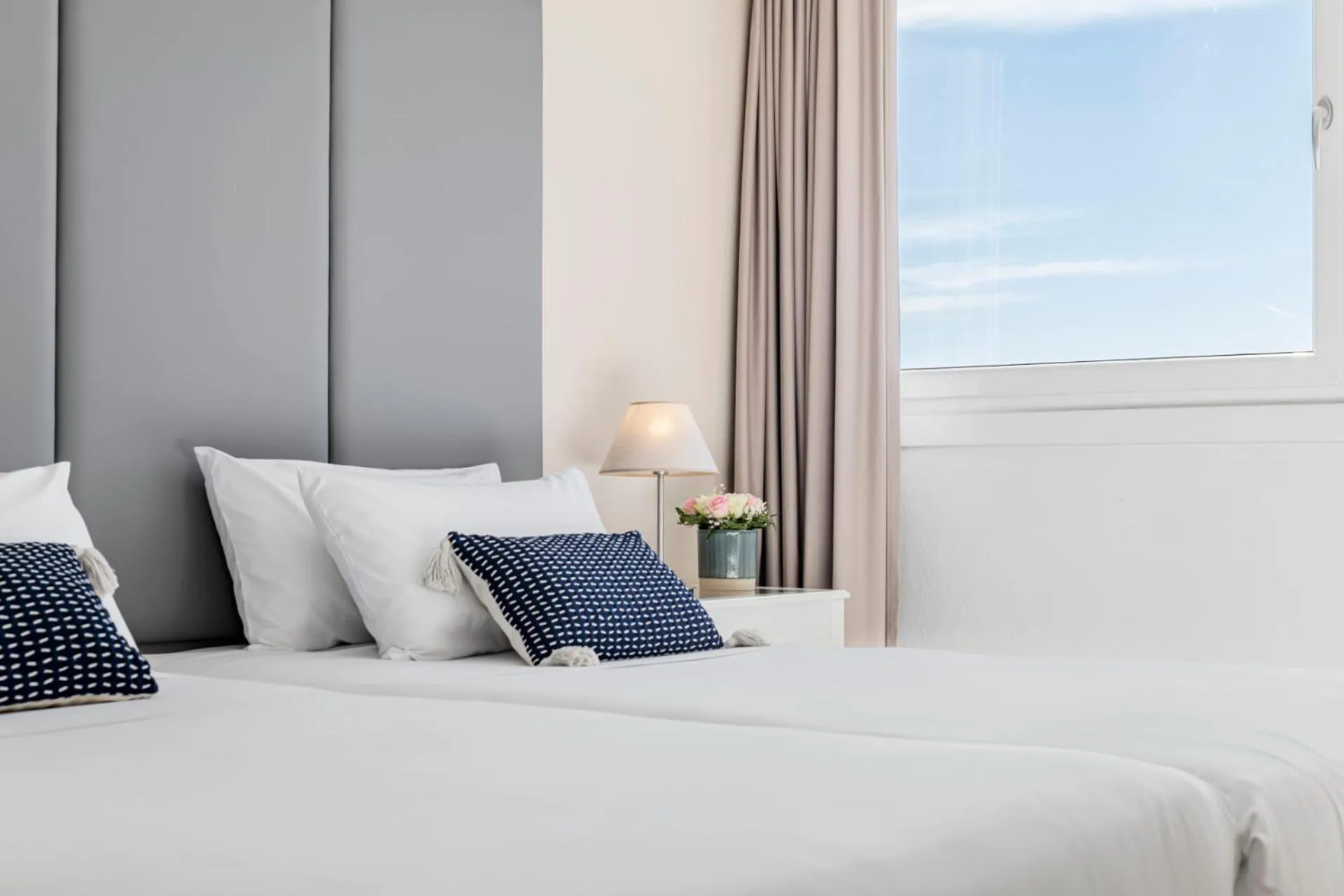 Bedroom, Bed in Lisboa Central Park Hotel Suites & Studios