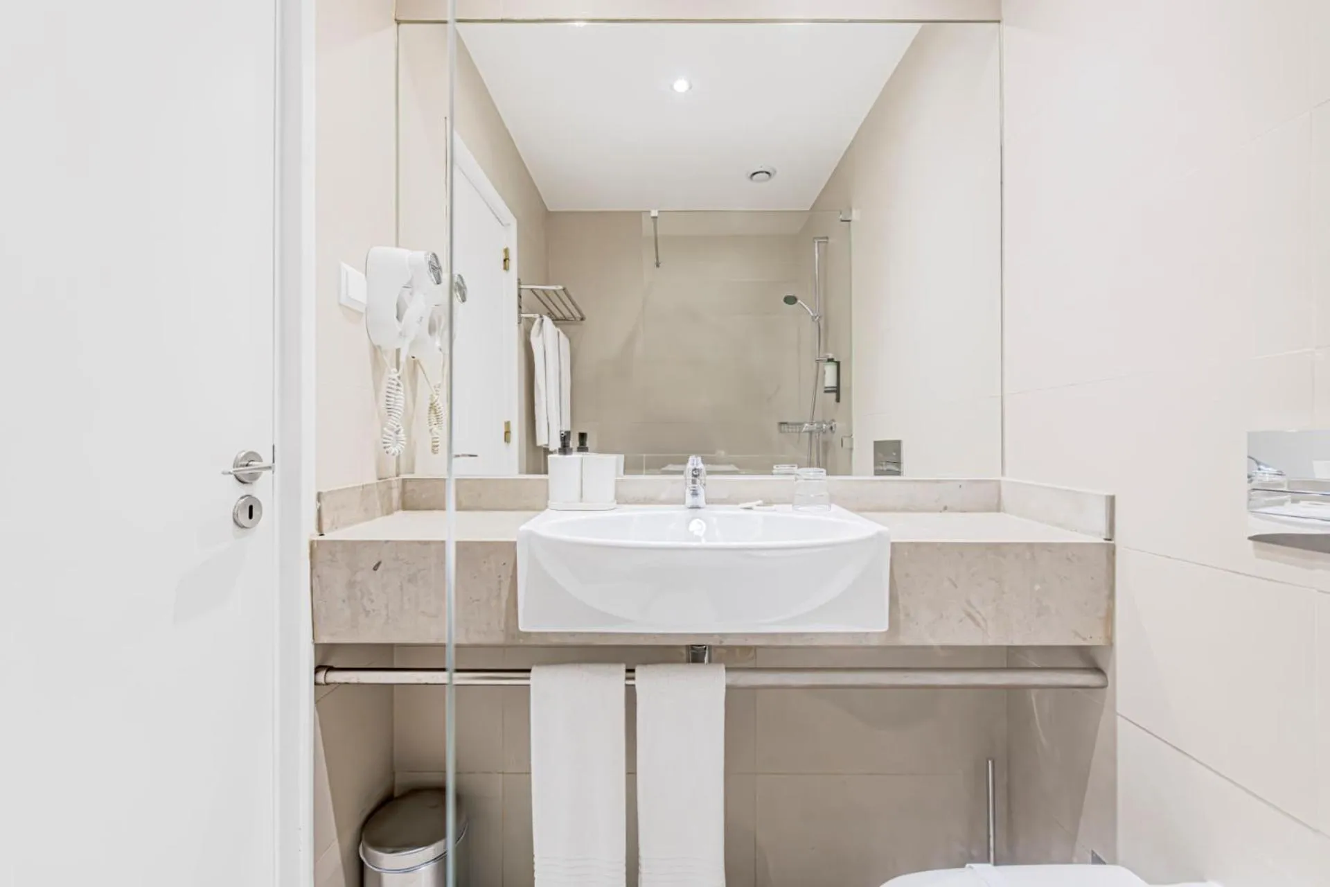 Suite in Lisboa Central Park Hotel Suites & Studios