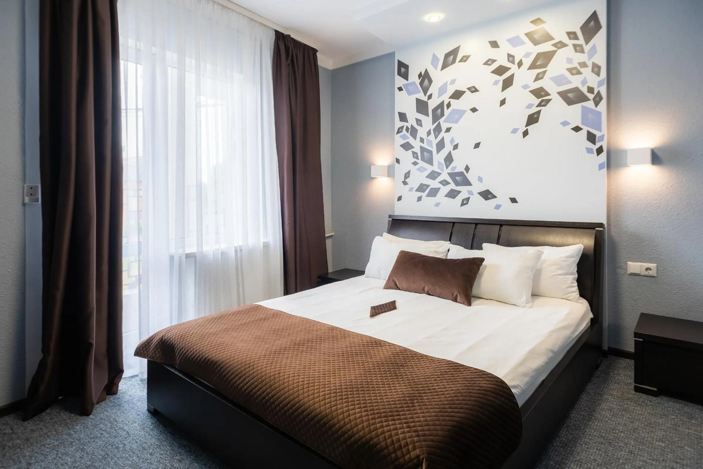Deluxe Double Room with Balcony in Rhombus Hotel