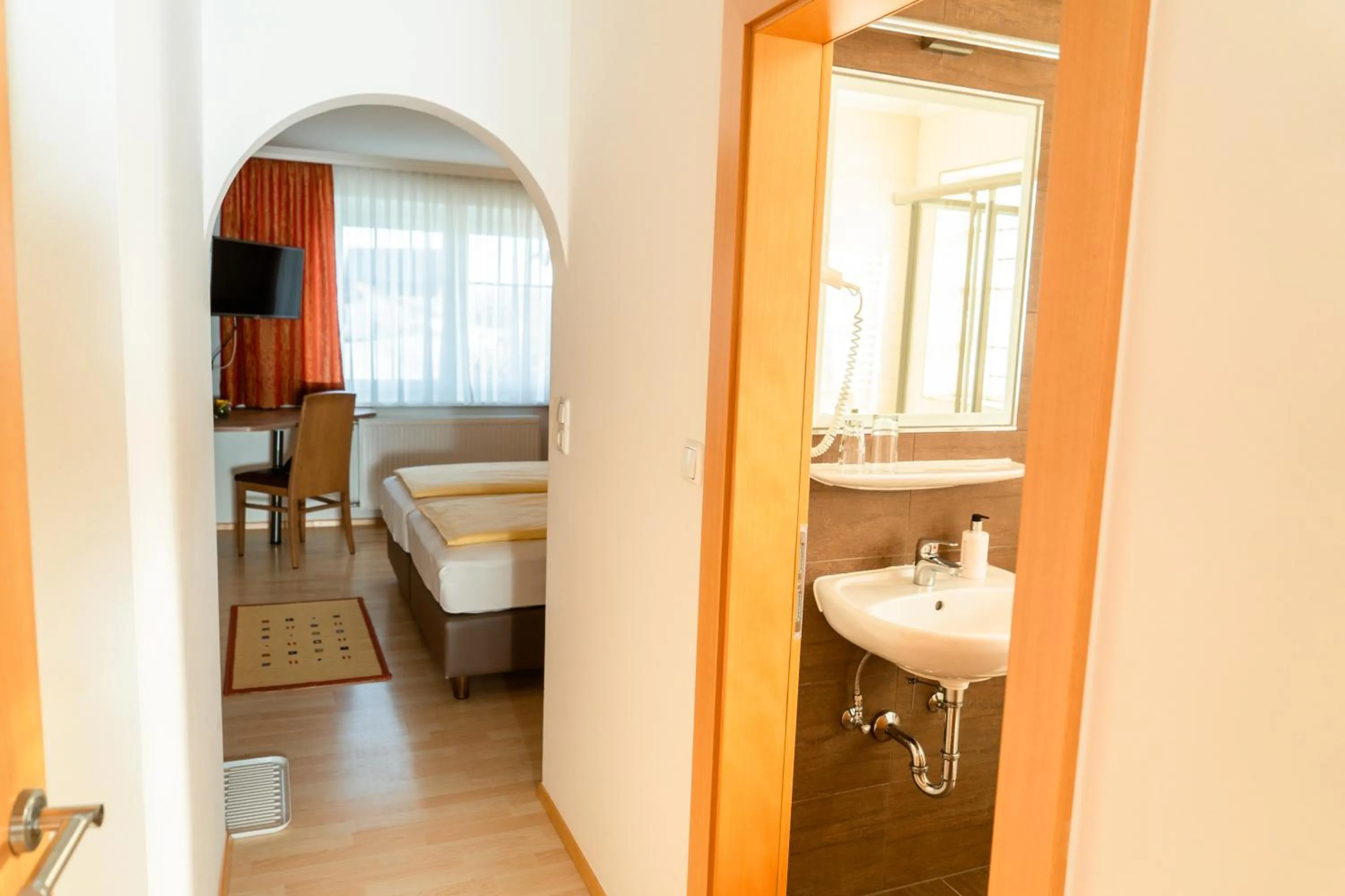 Bedroom, Bed in Strattnerhof