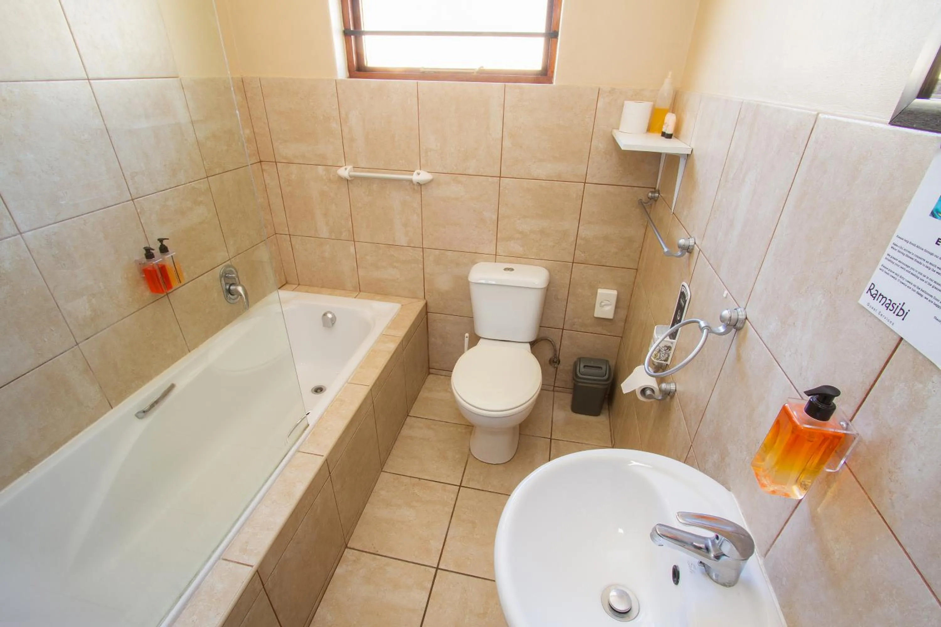 Bathroom in Ramasibi Guest Services