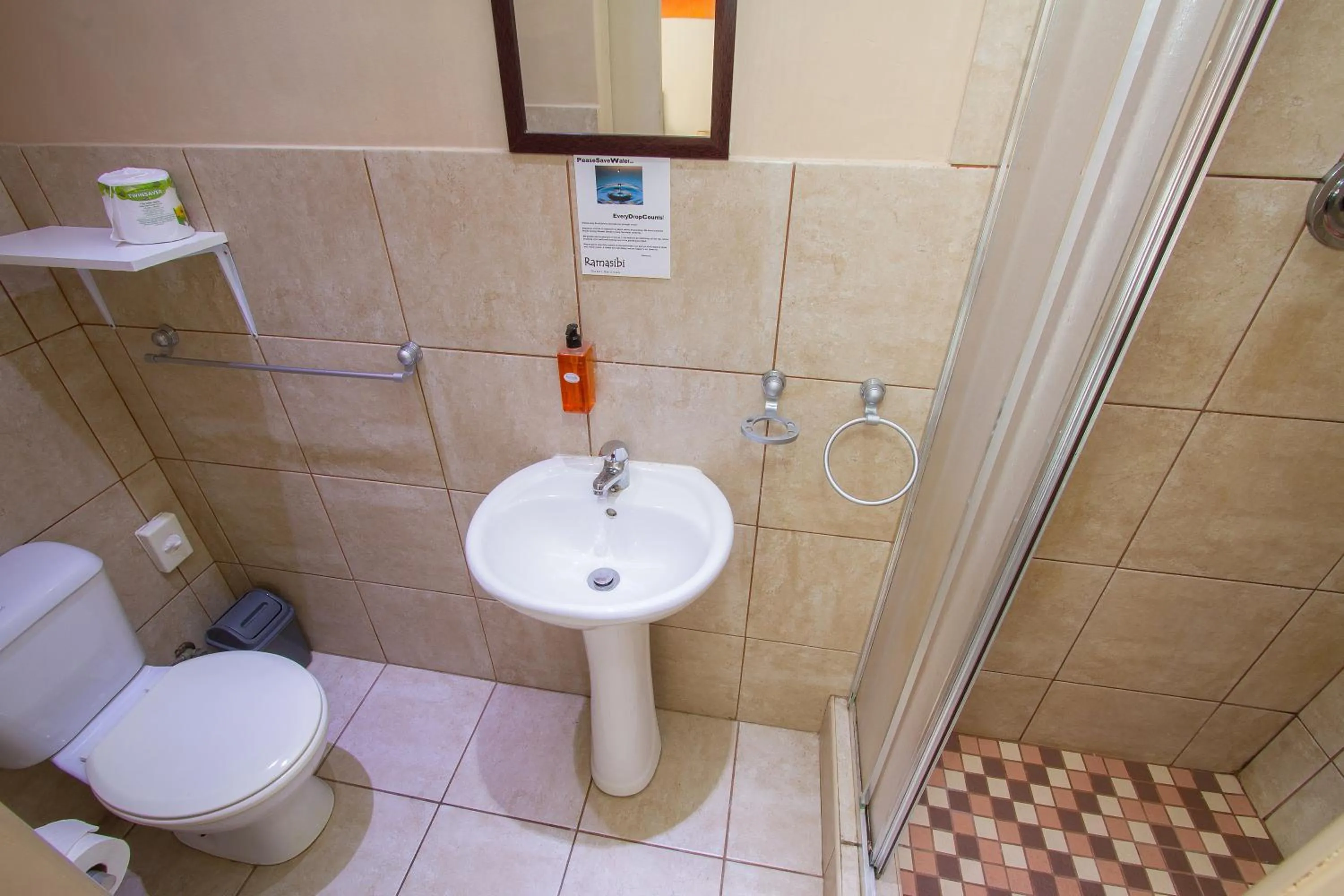 Bathroom in Ramasibi Guest Services